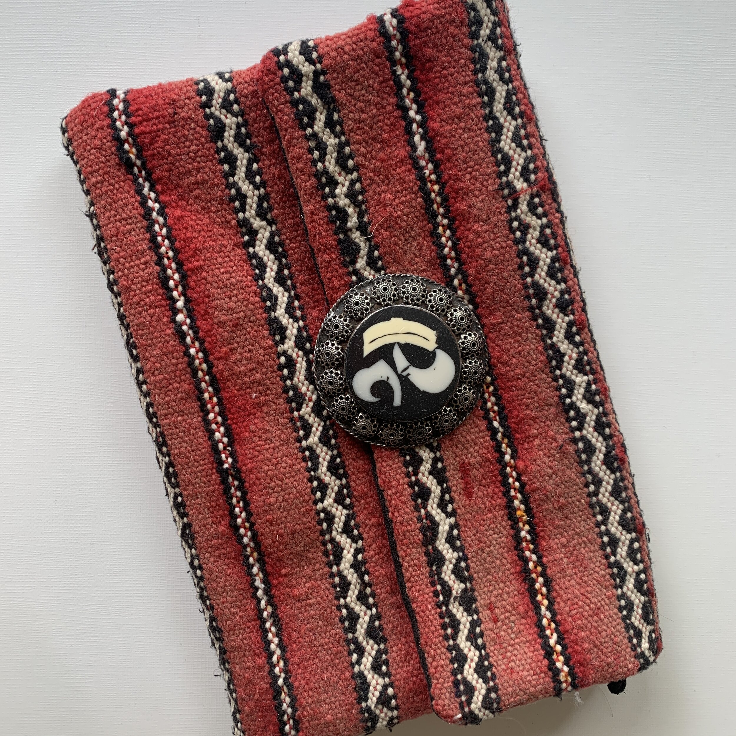 Moroccan Clutch with Black &amp; White Stone