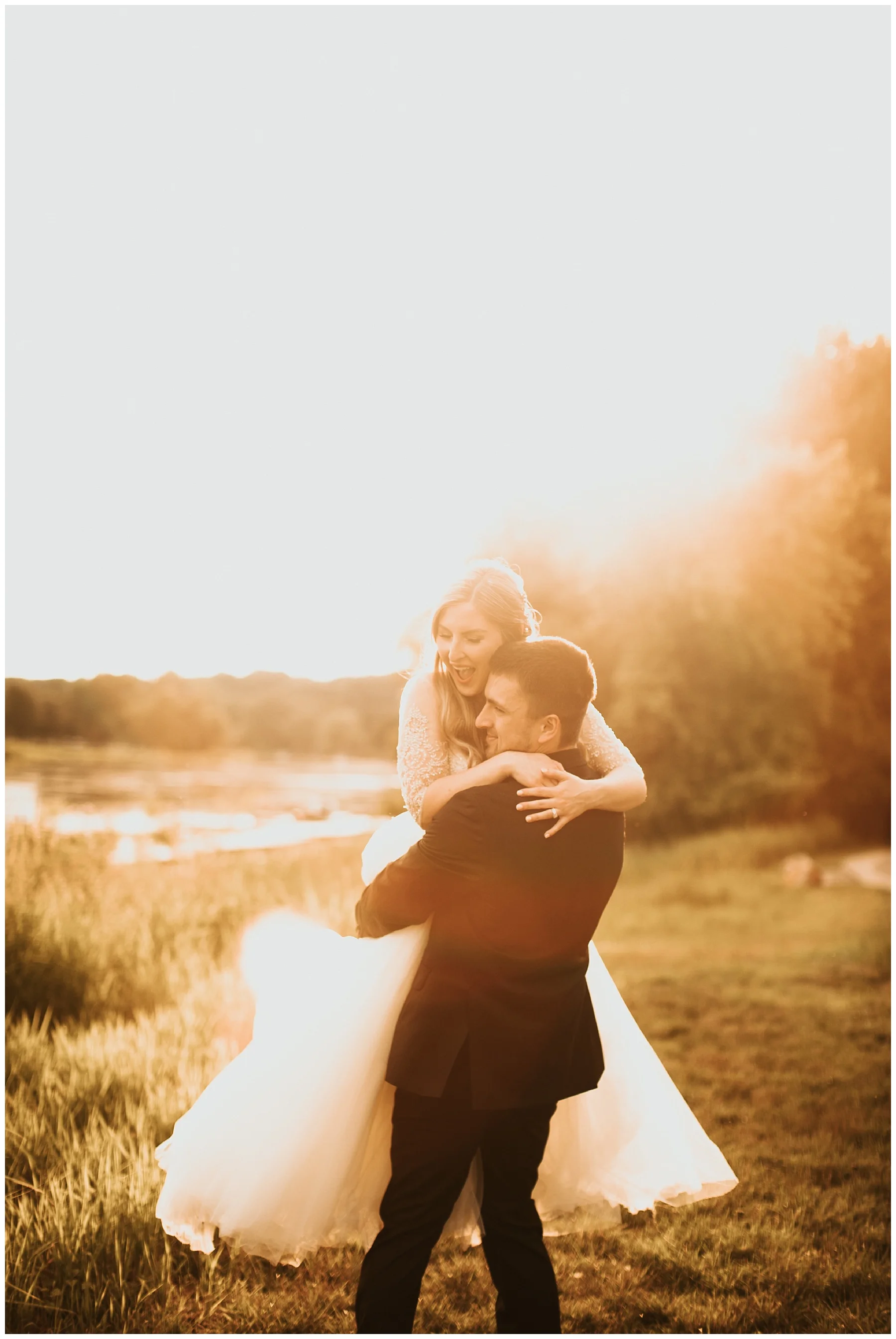 IowaCityWeddingKaliSlaymakerPhotographyDestinationWeddingPhotographer100.jpg
