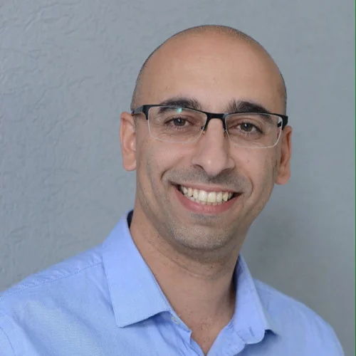 Asher Dahan (Wearable Devices) on a New Approach to Gesture Input for Smartglasses