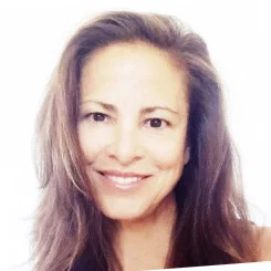 Amy Peck (EndeavorVR) on Enterprises’ Slow Adoption of AR and the Promise in Education