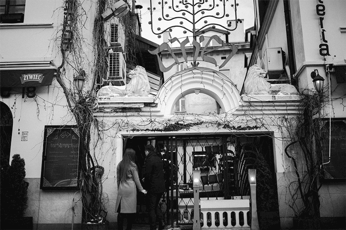Destination-wedding-photographer-michal-brzegowy-15.gif