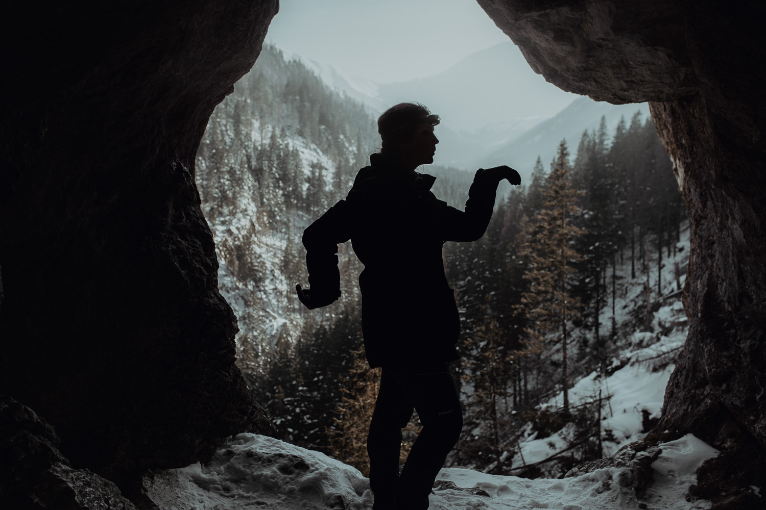 Destination-Wedding-Photographer-couple-in-mountains-1-34.jpg