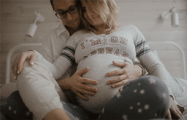 Sesja+brzuszkowa+fotograf+krakow+30.gif