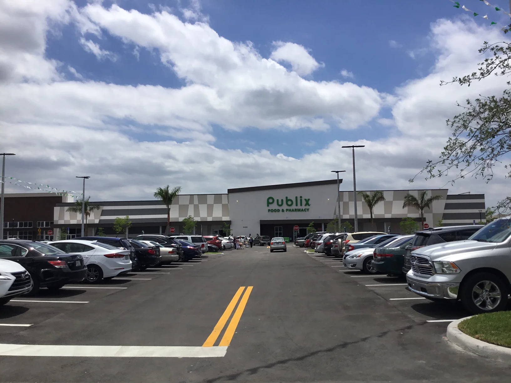 Publix Opening 3 - April 26, 2018.jpeg