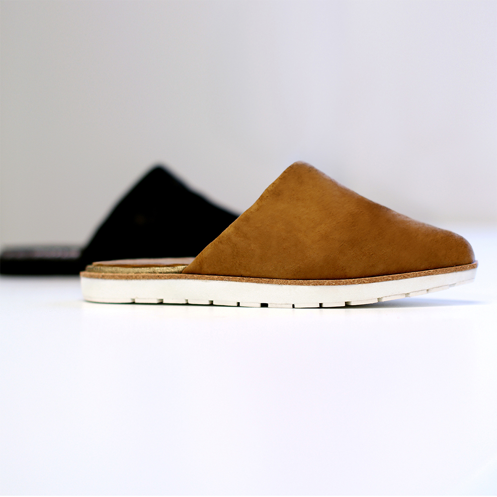 Amadou Leather