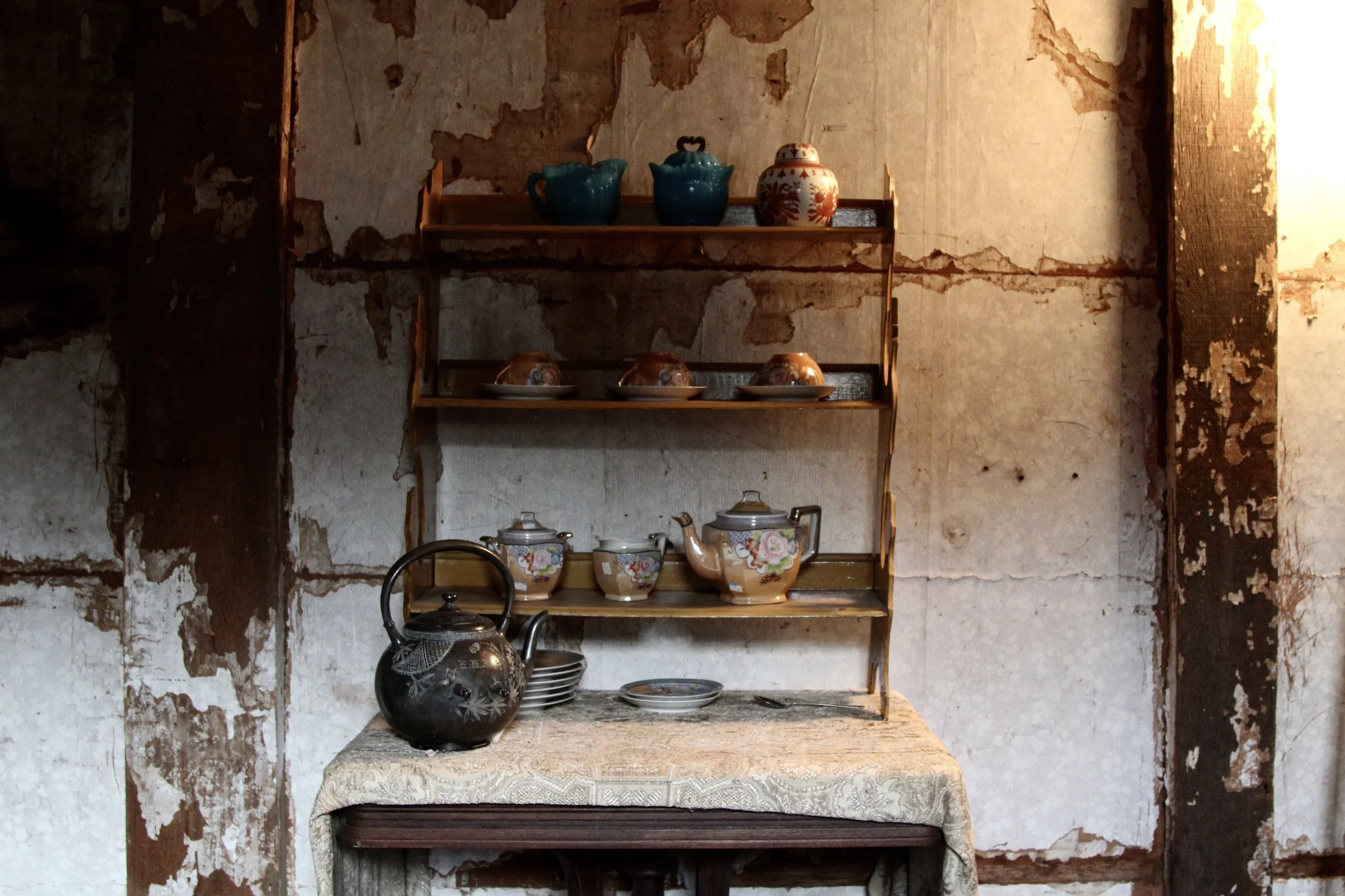 Vintage Victorian cupware was on display beside homemade ‘queen cakes’ and other refreshments
