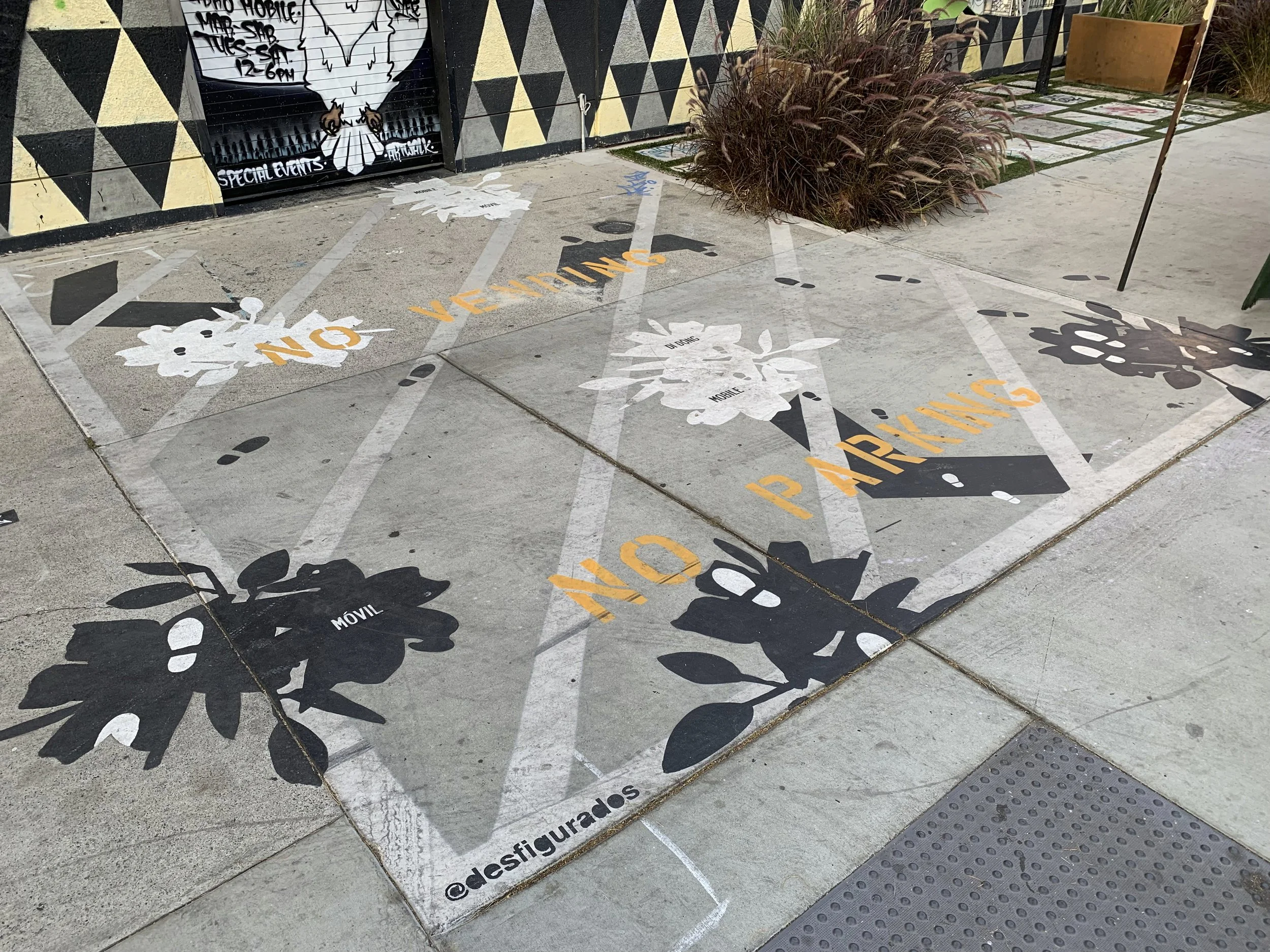 Libro Mobile - 1 of 1.jpeg