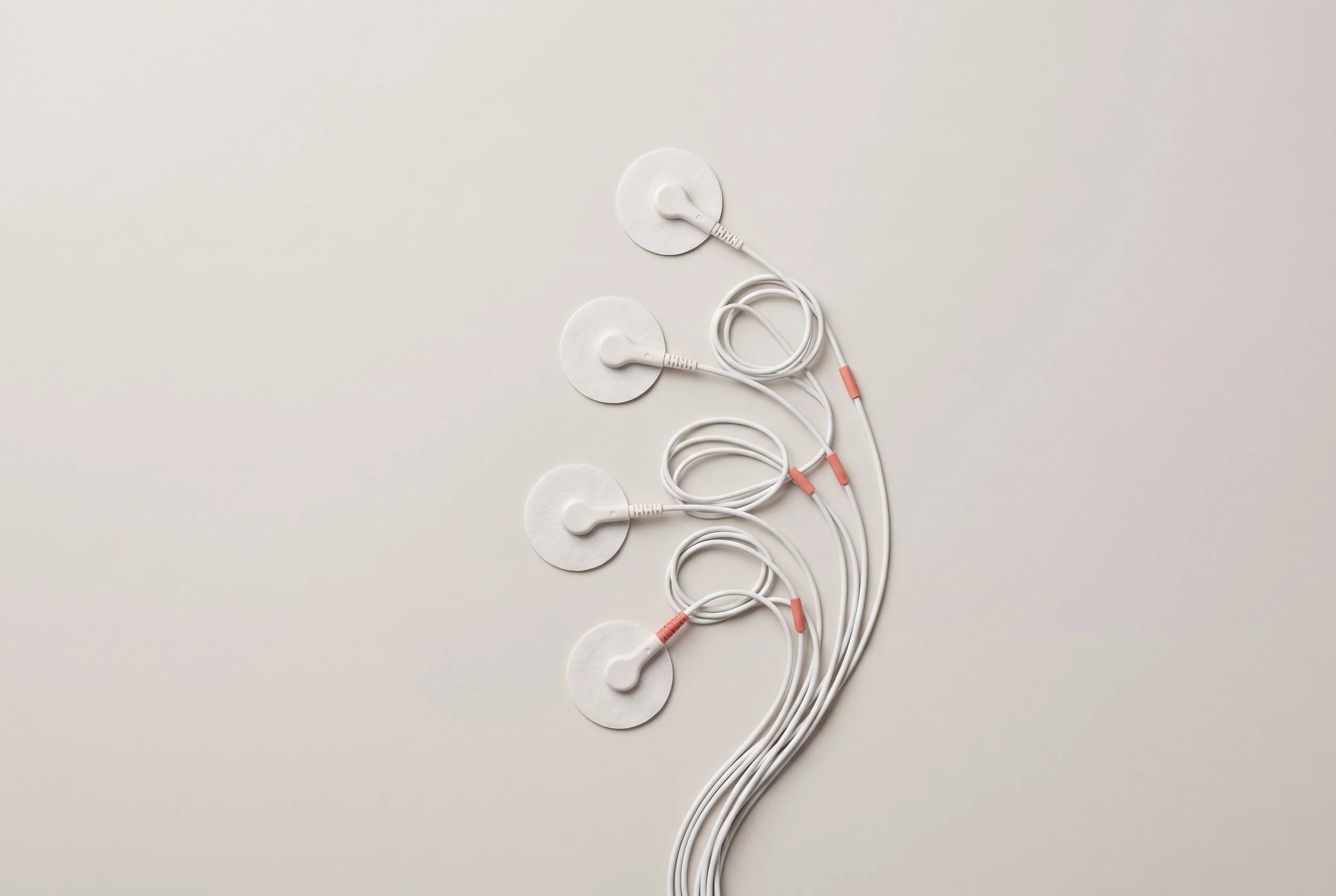 ChiroSensor: An Array of Non-Invasive sEMG Electrodes