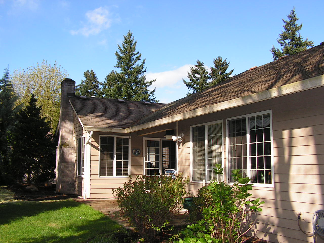 misc houses, alyssas b-day and farm work 022.jpg