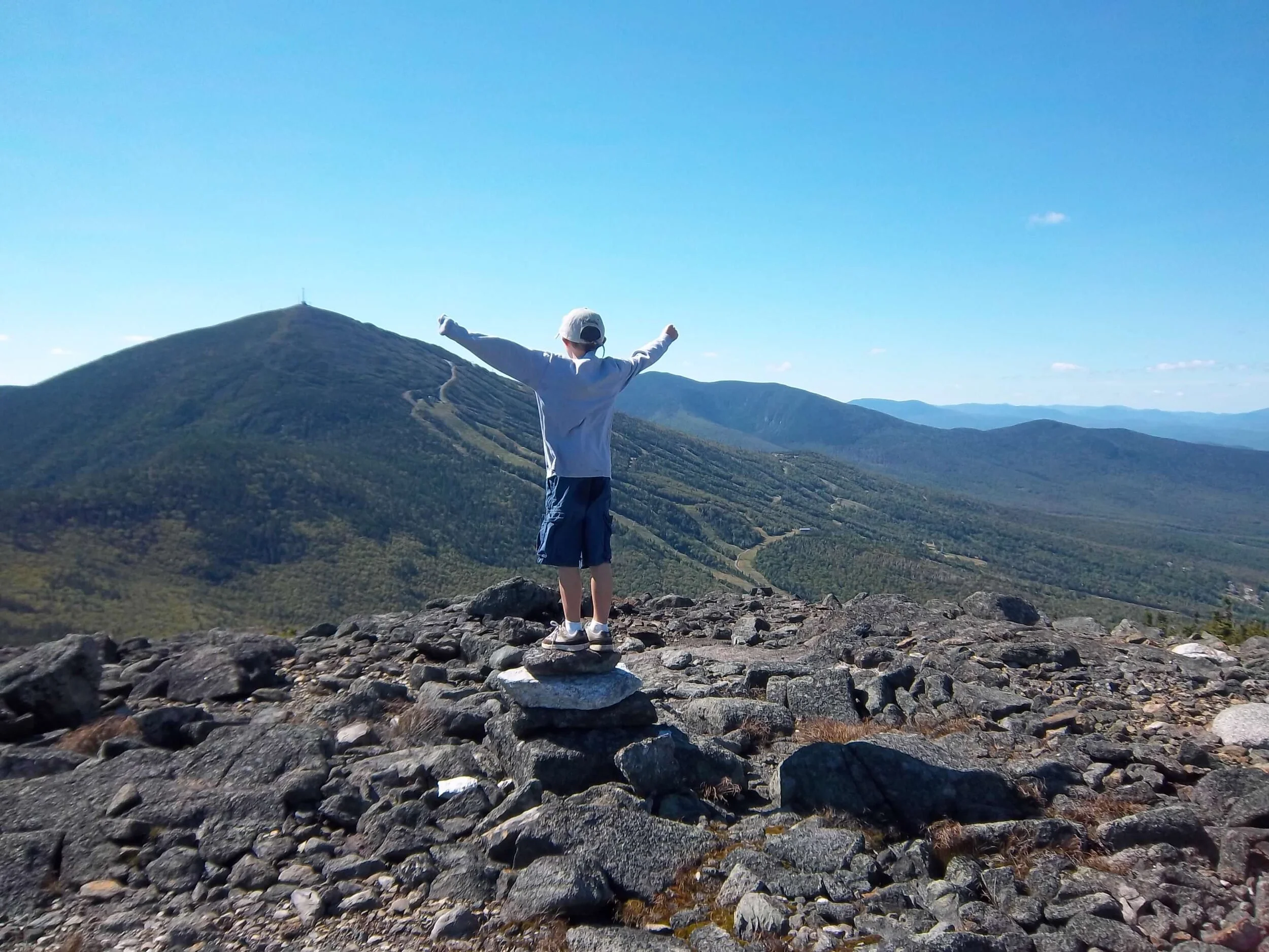 Hiking with Kids:  Getting Your Tweens to Fall in Love with Hiking