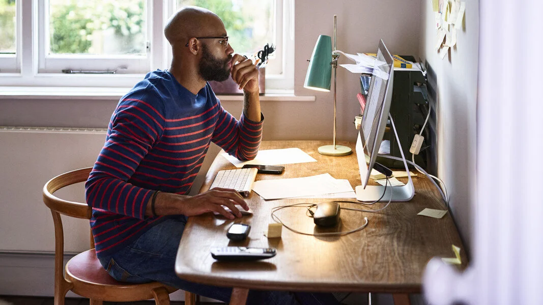 How to Lose Weight while Working from Home