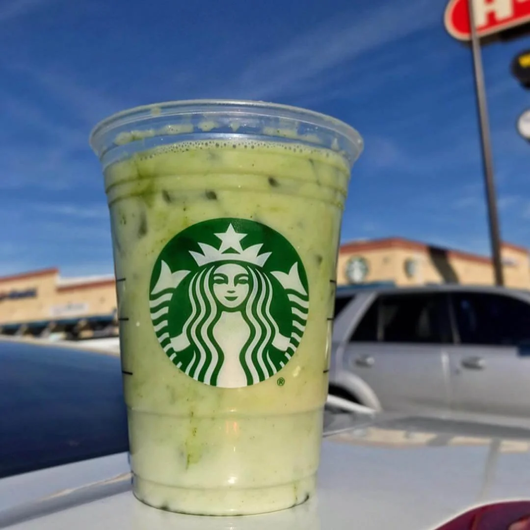 Low Calorie Iced Matcha Drinks from Starbucks