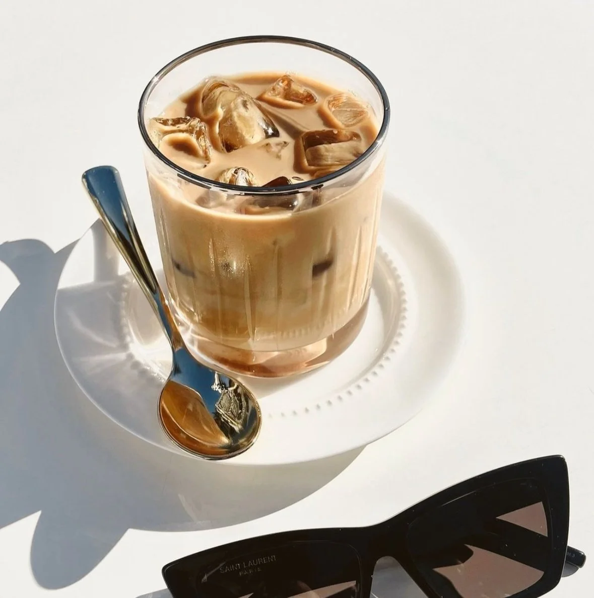 5 Tips on How To Make Iced Coffee at Home and Save Money
