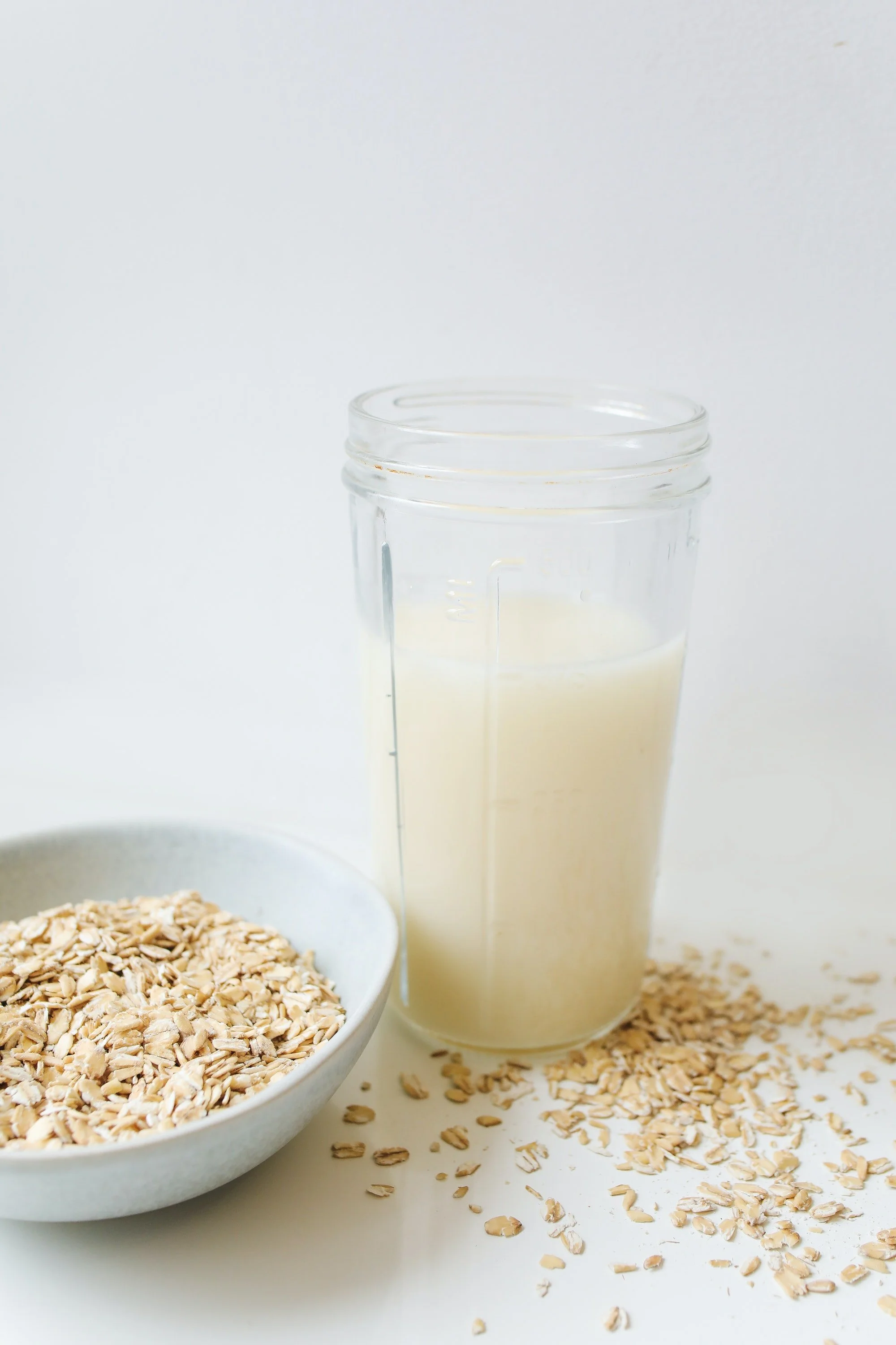 Which Milk is Best for Weight Loss? Dietitian Review: Plant-Based Milks 