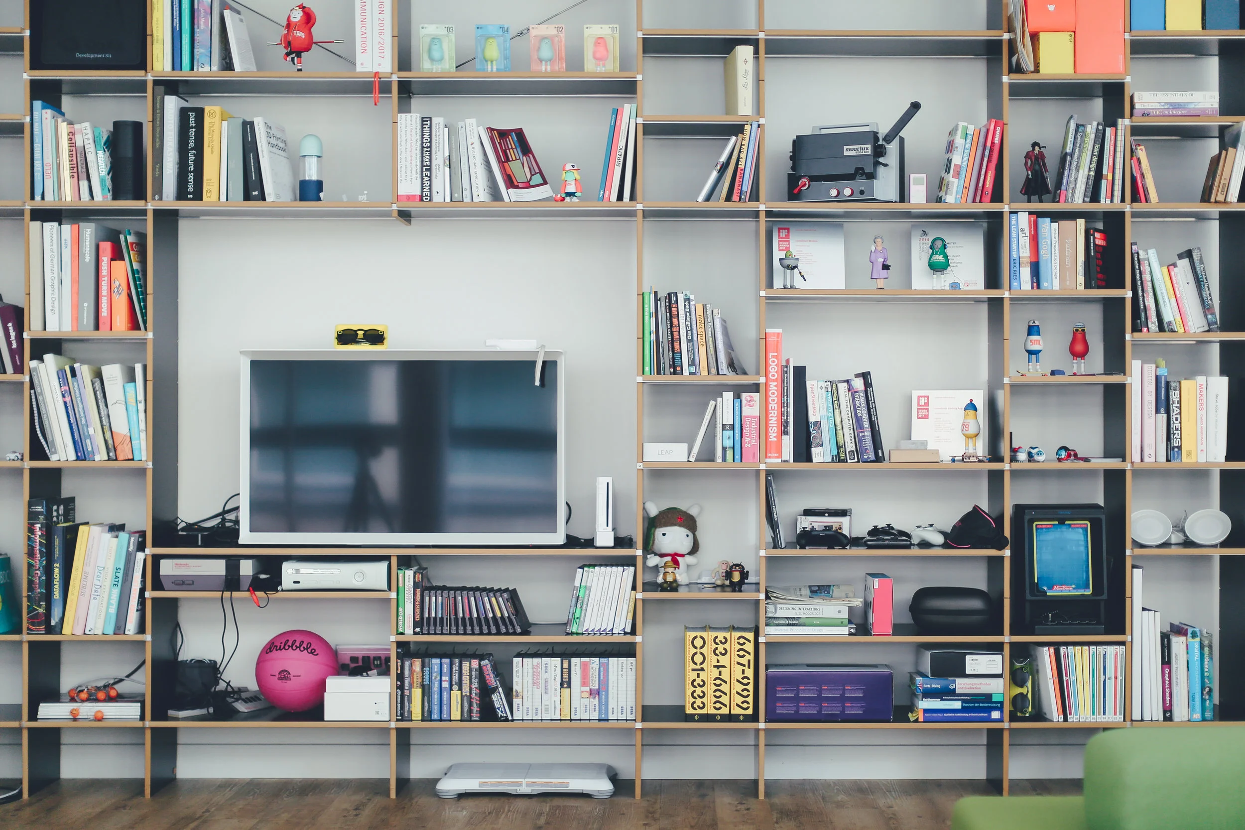 SMART HOME AND BLOCKCHAIN TECHNOLOGY HELPING TO DELIVER A GREENER TOMORROW