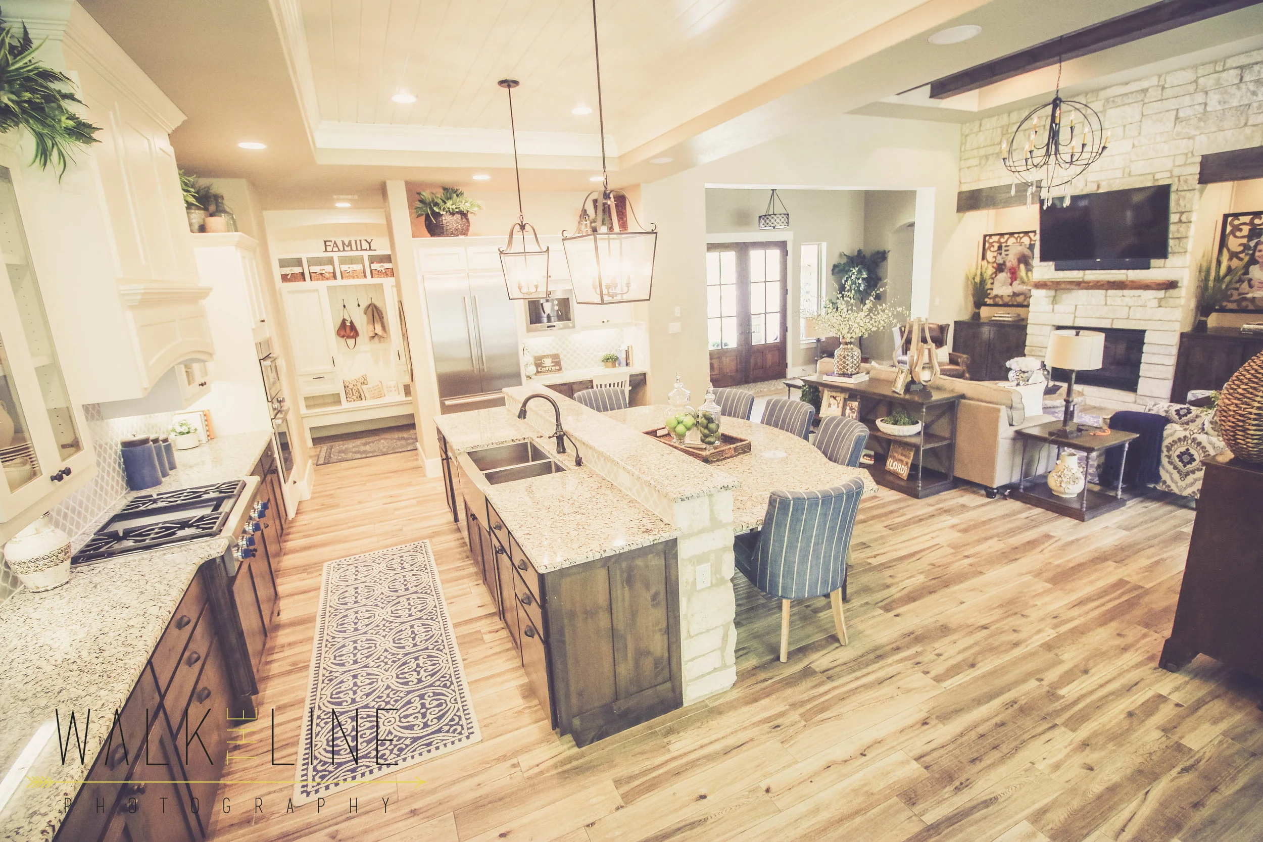 27008 Park Loop (13 of 69).jpg