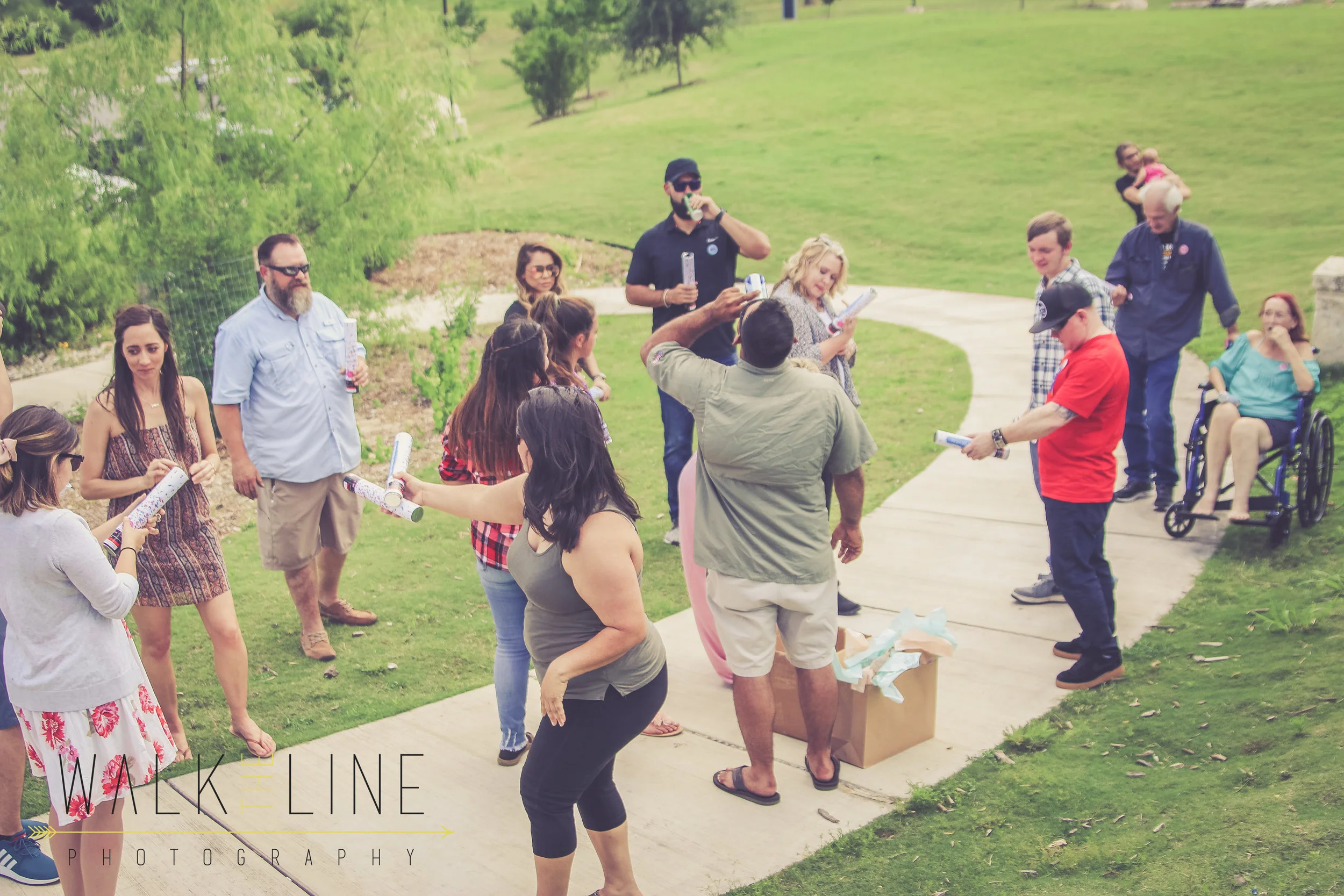 Gender Reveal (9 of 32).jpg