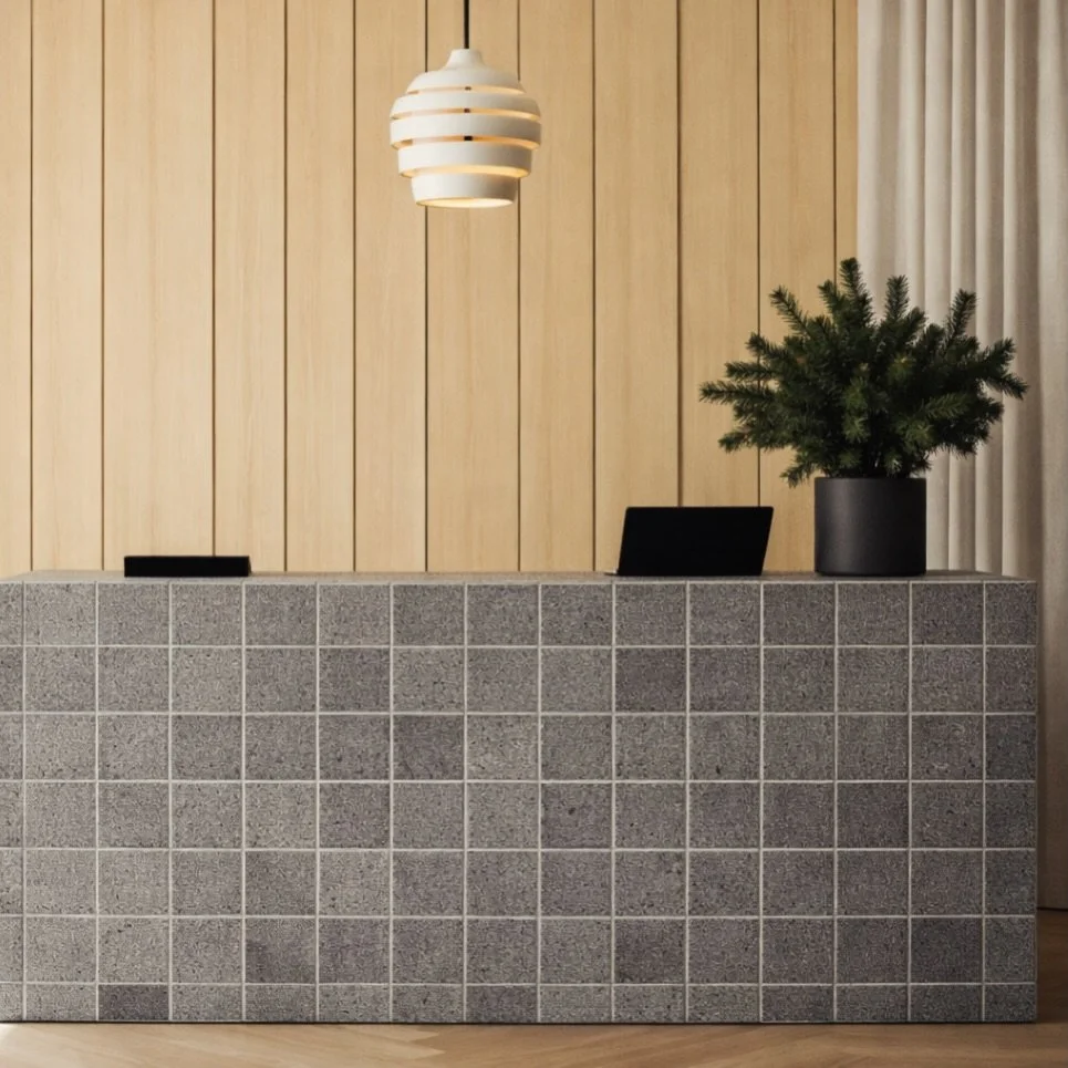 Finnish design vibe for a rental office. 

Konsepti rakennettu siten, ett&auml; tilaaja voi ottaa kaiken mukaansa jos vuokratila vaihtuu. My&ouml;s paneelin. 

Tiskin laatat @tulikivi 

#interiors #sisustus #madeinfinland #nature #office