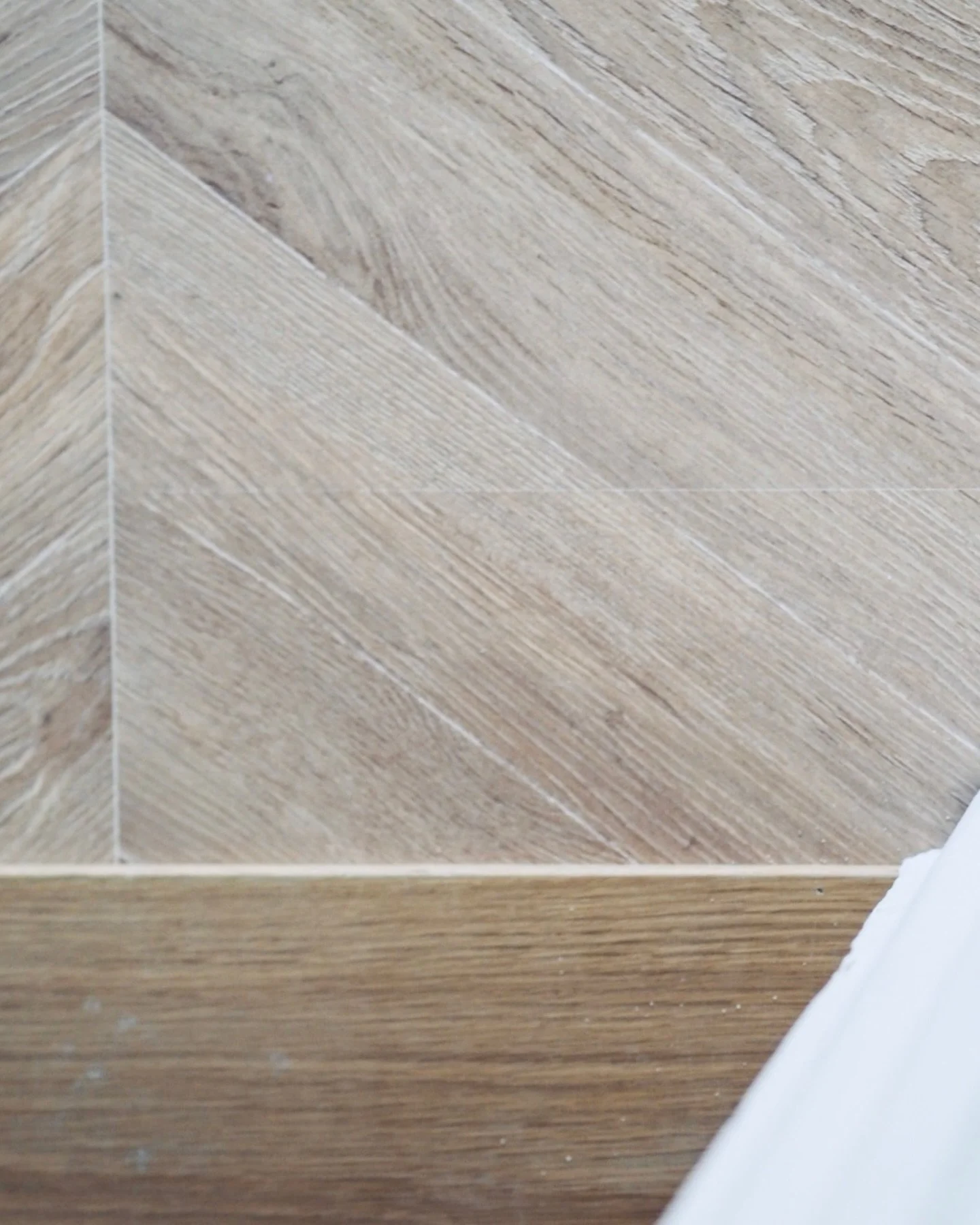 10 vinkki&auml; lattiamateriaaleista
- kurkkaa stories 👀

#lattia #sisustusinspiraatio #koti #kodinsisustus #interiors #interiorinspiration #floorings #floors #homeinteriors #nordichome #scandihome #interior #deco #designdistricthelsinki