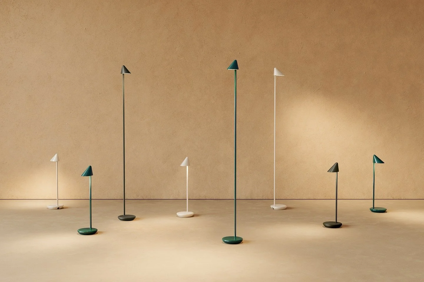 New Portable Light &ldquo;SOLO&rdquo; Launch
Event

YAMAGIWAと鈴木啓太（PRODUCT DESIGN CENTER）は、このたび発売となる新作ポータブル照明「SOLO」を、Vacant/Centreで発表します。個の時間に寄り添い、内省と没頭を静かに支える新しい灯りをぜひご体感ください。
@yamagiwa_official_ @pdctokyo @keitasuzuki_pdc 

SOLO by Keita Suzuki / PRO