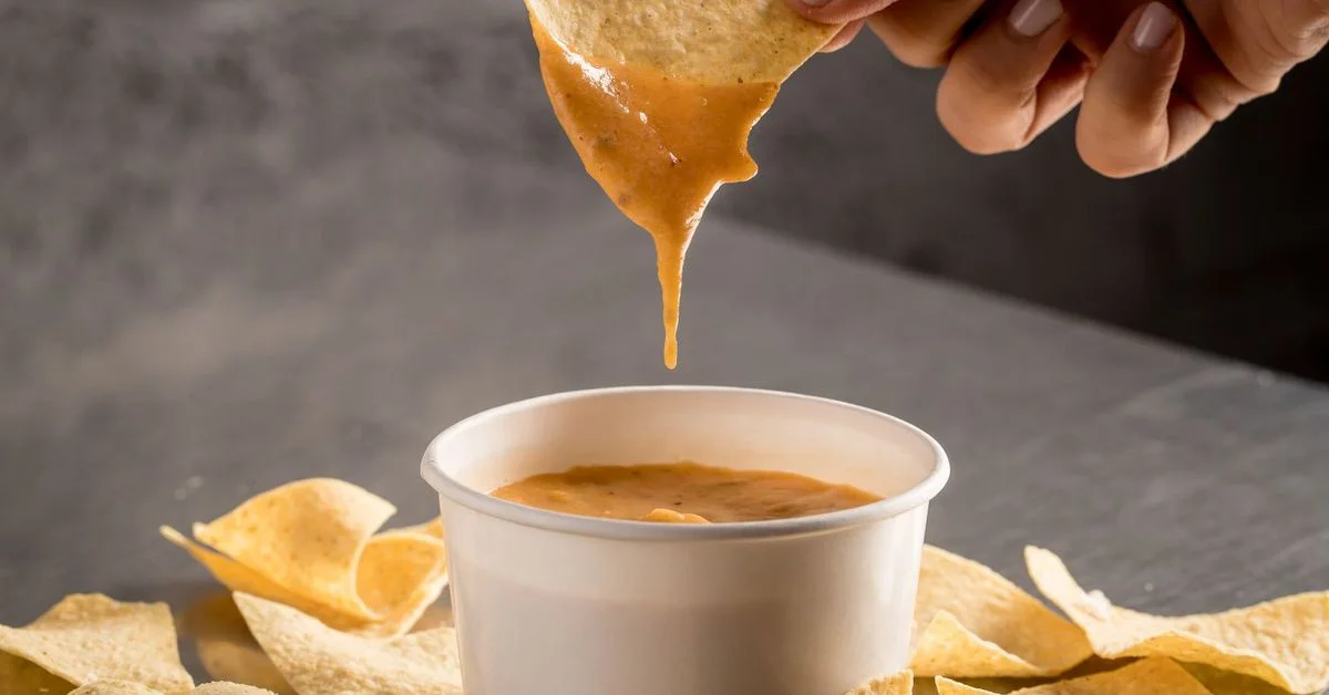 People Hate Chipotle's Queso And It's Hilarious