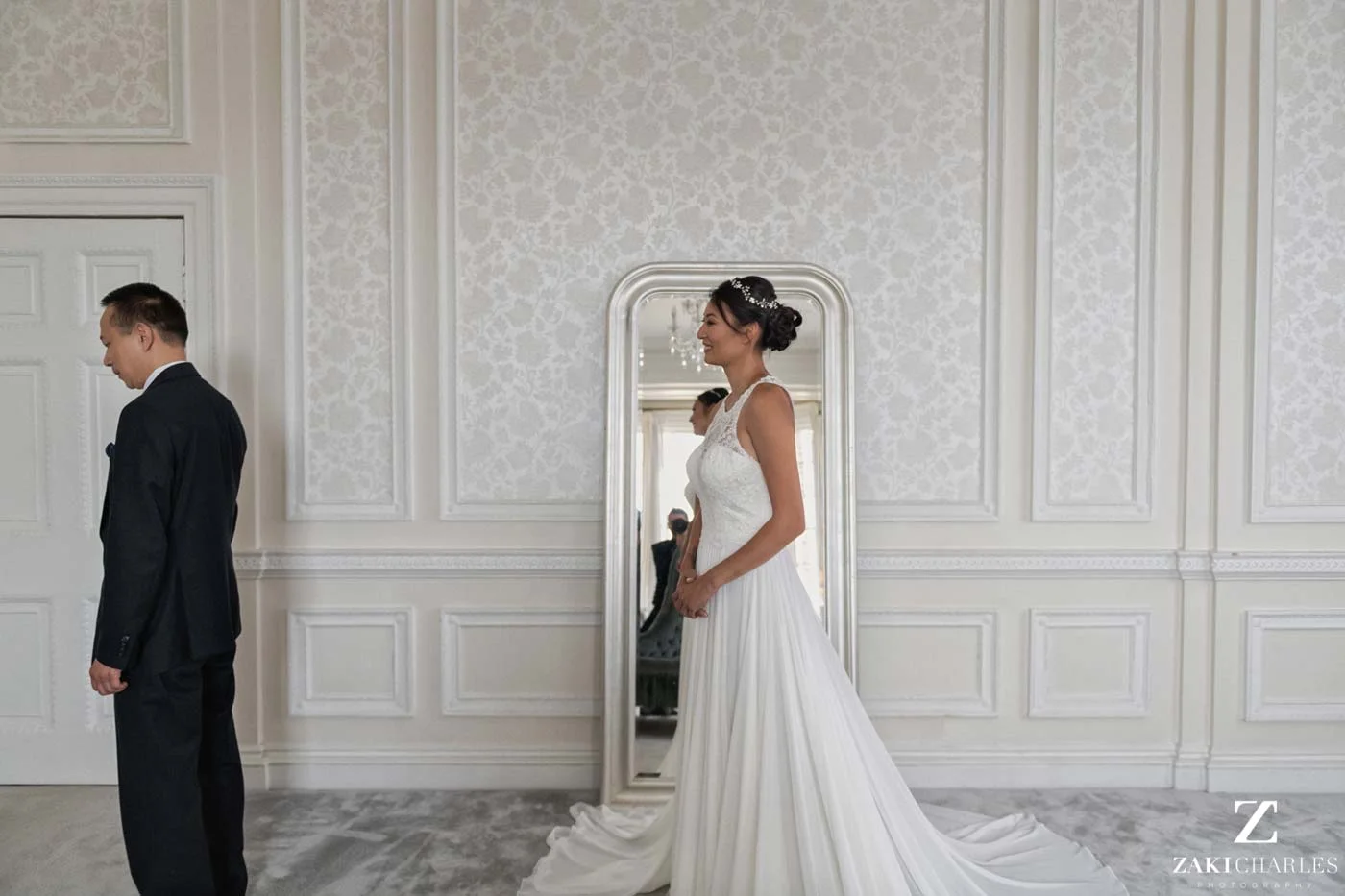 Father-daughter first look wedding Hedsor House photo 1