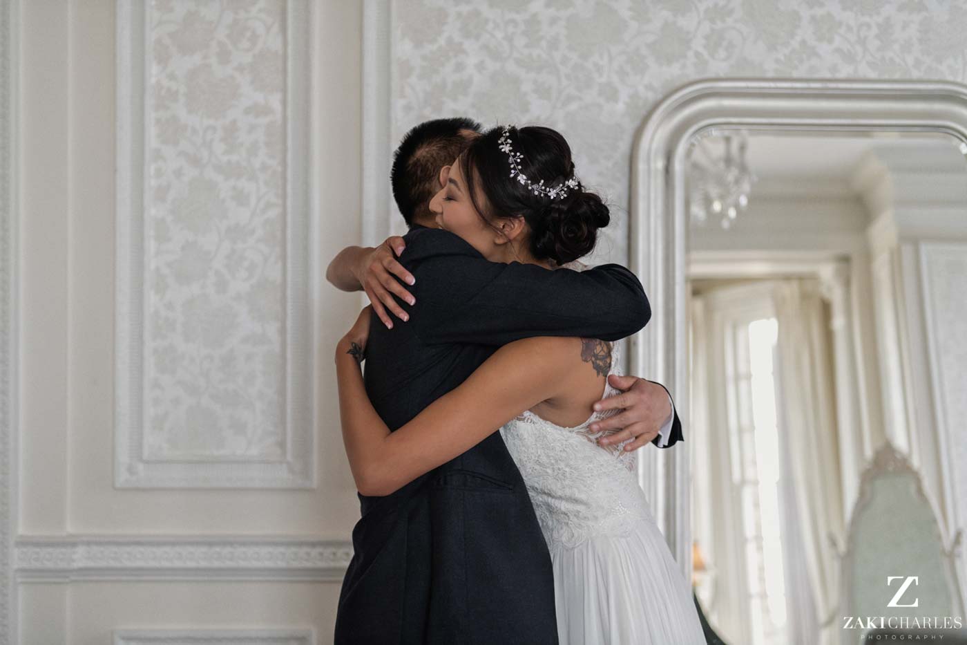 Father-daughter first look wedding Hedsor House photo 4