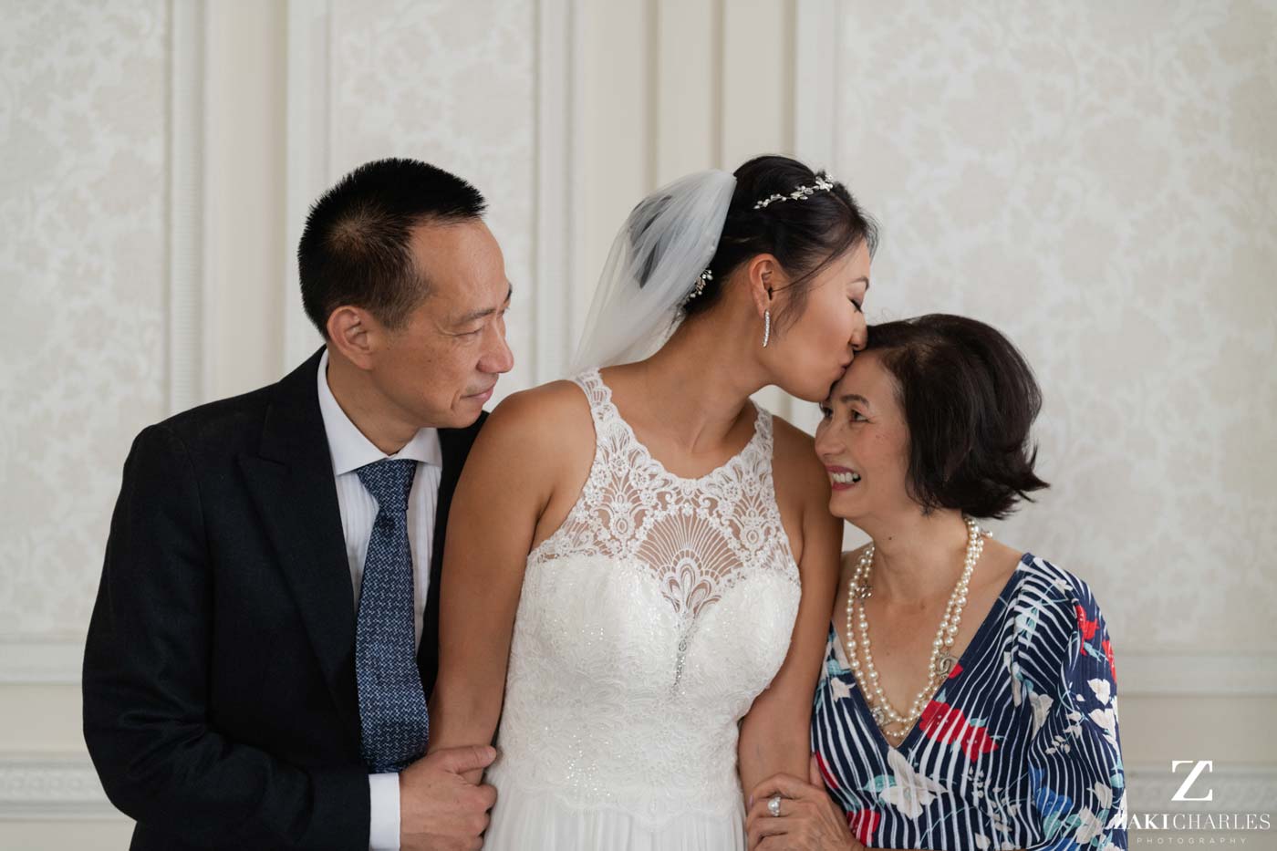 Portrait of bride with her parents at Hedsor House 2