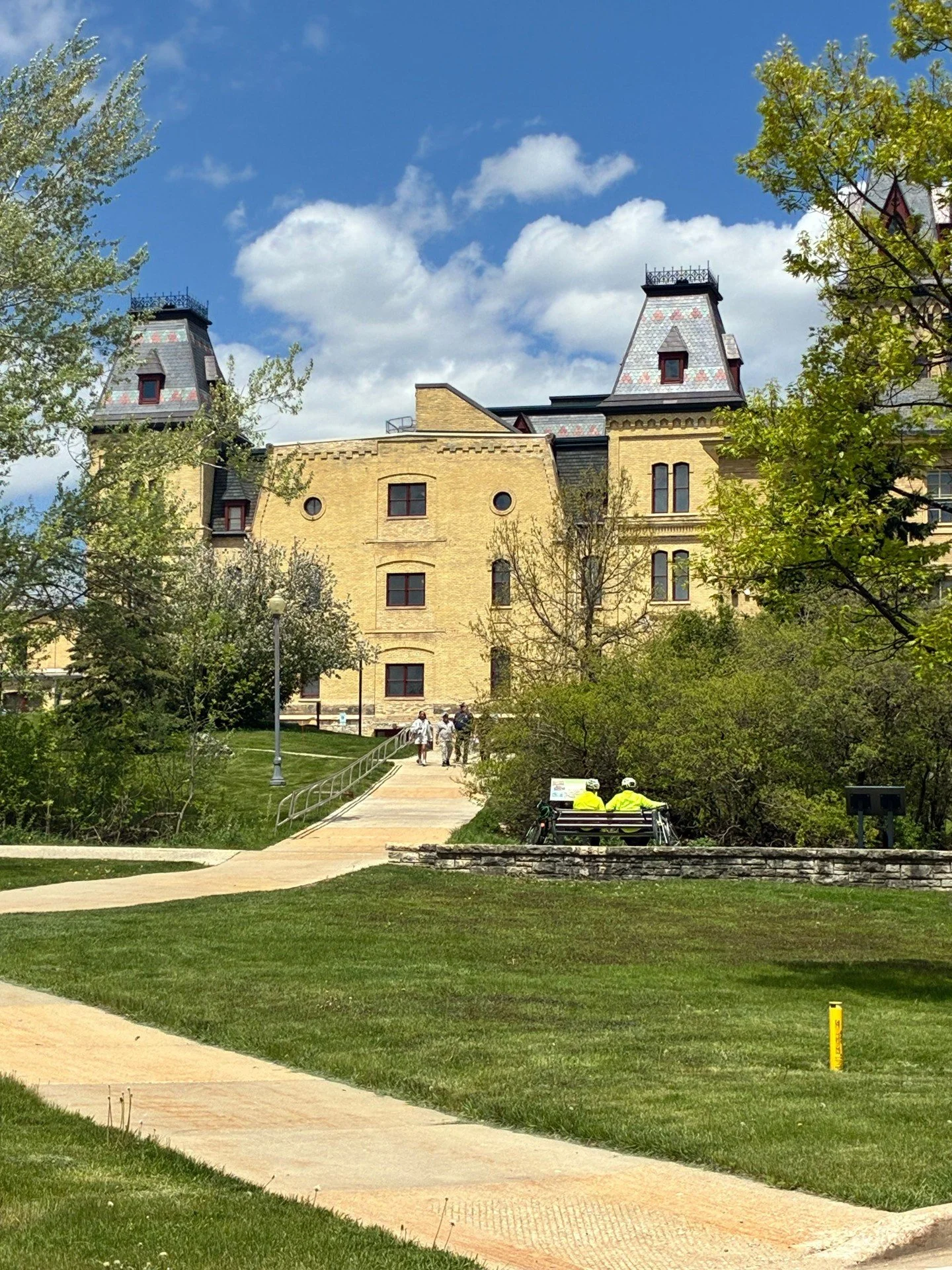 A beautiful day for a ride enjoying the scenic sights at the historic gem - Soldier's Home.  Join us for Walk the Hank &ndash; Footsteps of a Civil War Soldier on July 18th @ 9AM.

https://www.jsonline.com/story/travel/wisconsin/day-out/2014/11/06/da