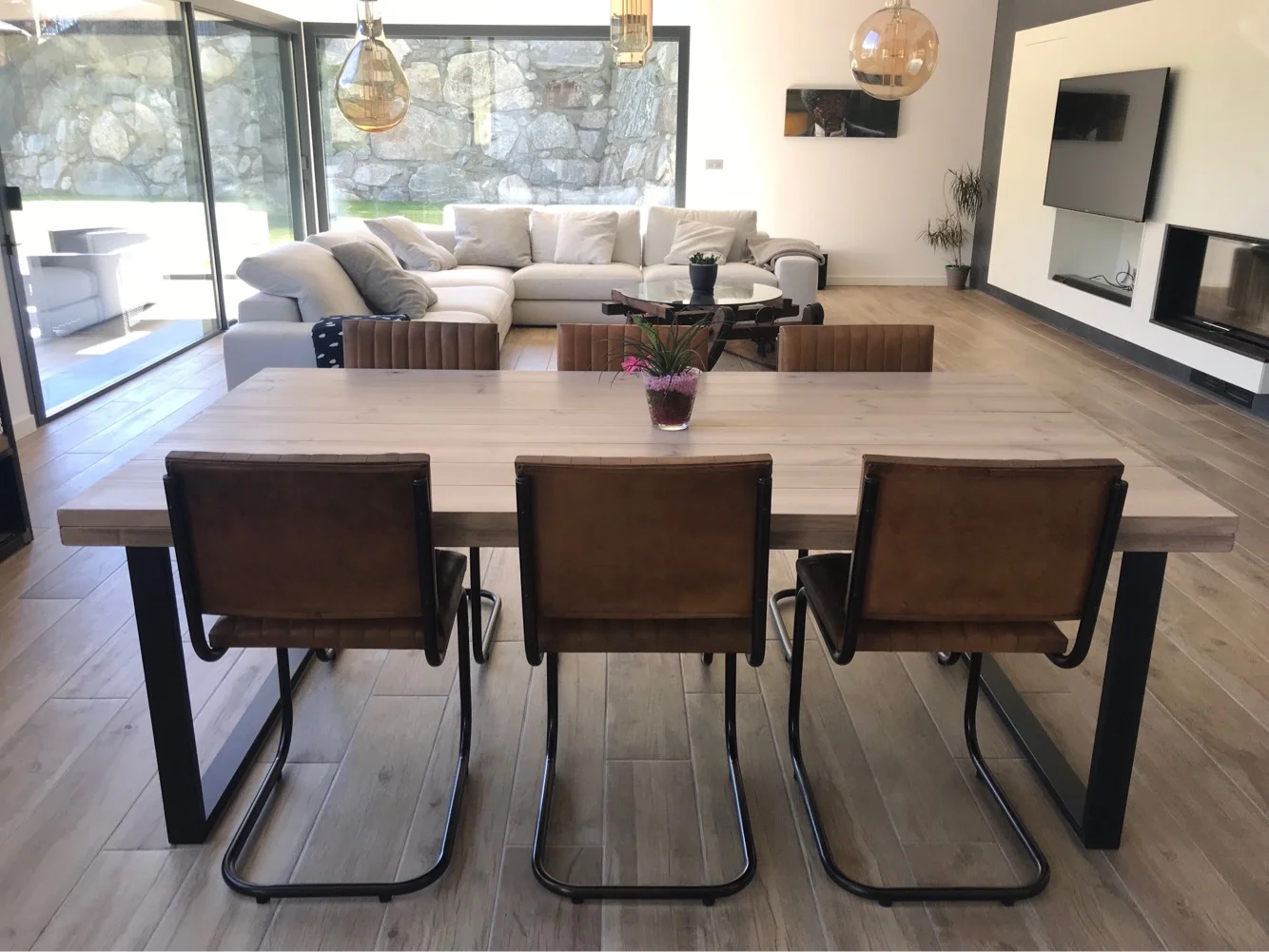 1031582E-630F-4FAB-A8CF-7AFEFAF60CBD