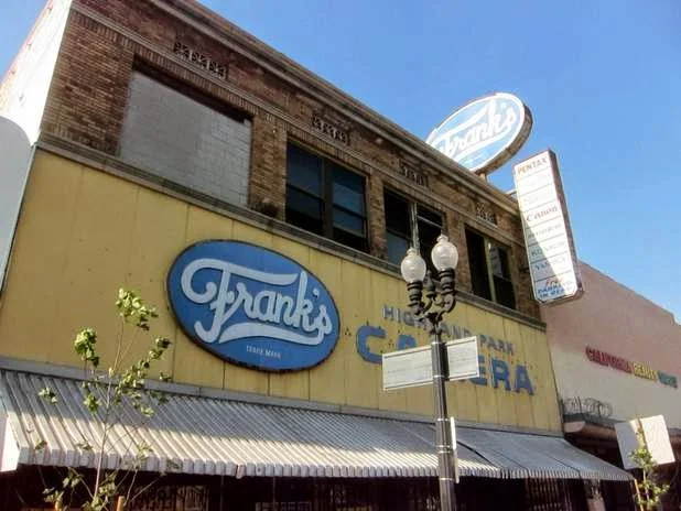 Franks Camera Highland Park 9-6-2011 5-01-028.JPG