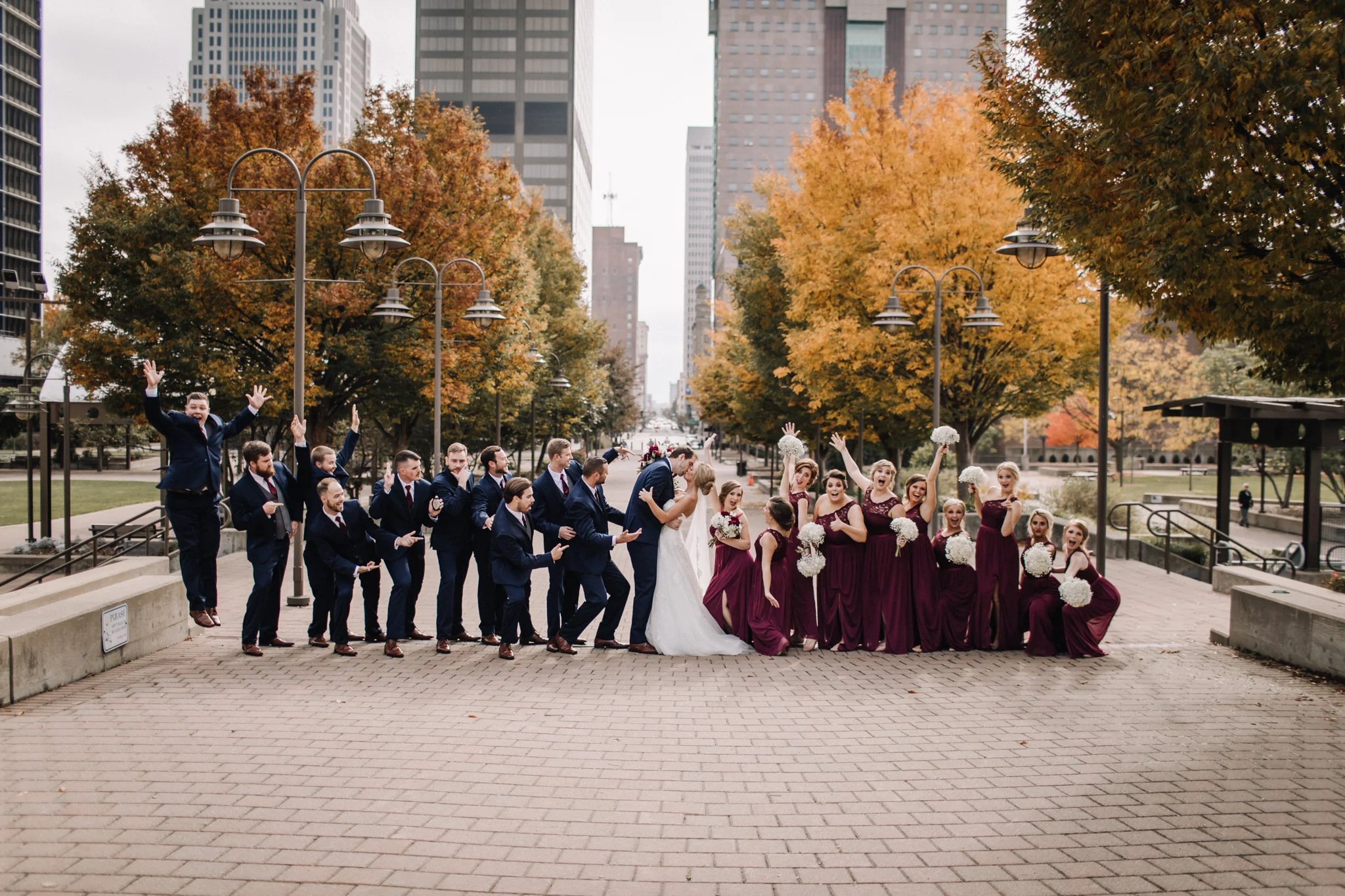 billie-shaye-style-photography-www.billieshayestyle.com-fall-city-wedding-louisville-kentucky-4544-1.jpg