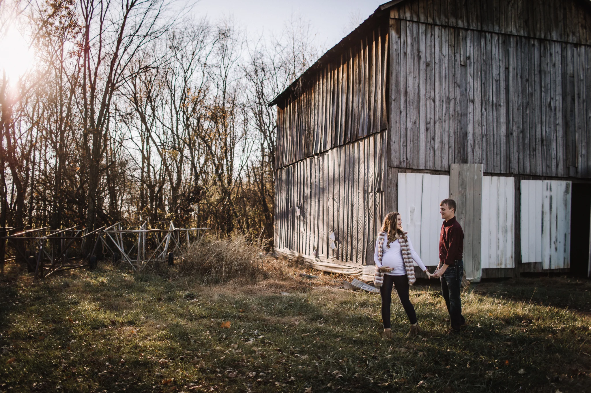 billie-shaye-style-photography-www.billieshayestyle.com-fall-farm-maternity-session-nashville-tennessee-9028.jpg