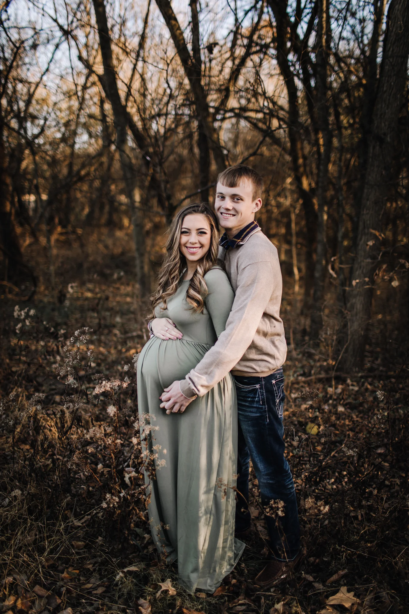 billie-shaye-style-photography-www.billieshayestyle.com-fall-farm-maternity-session-nashville-tennessee-9211.jpg