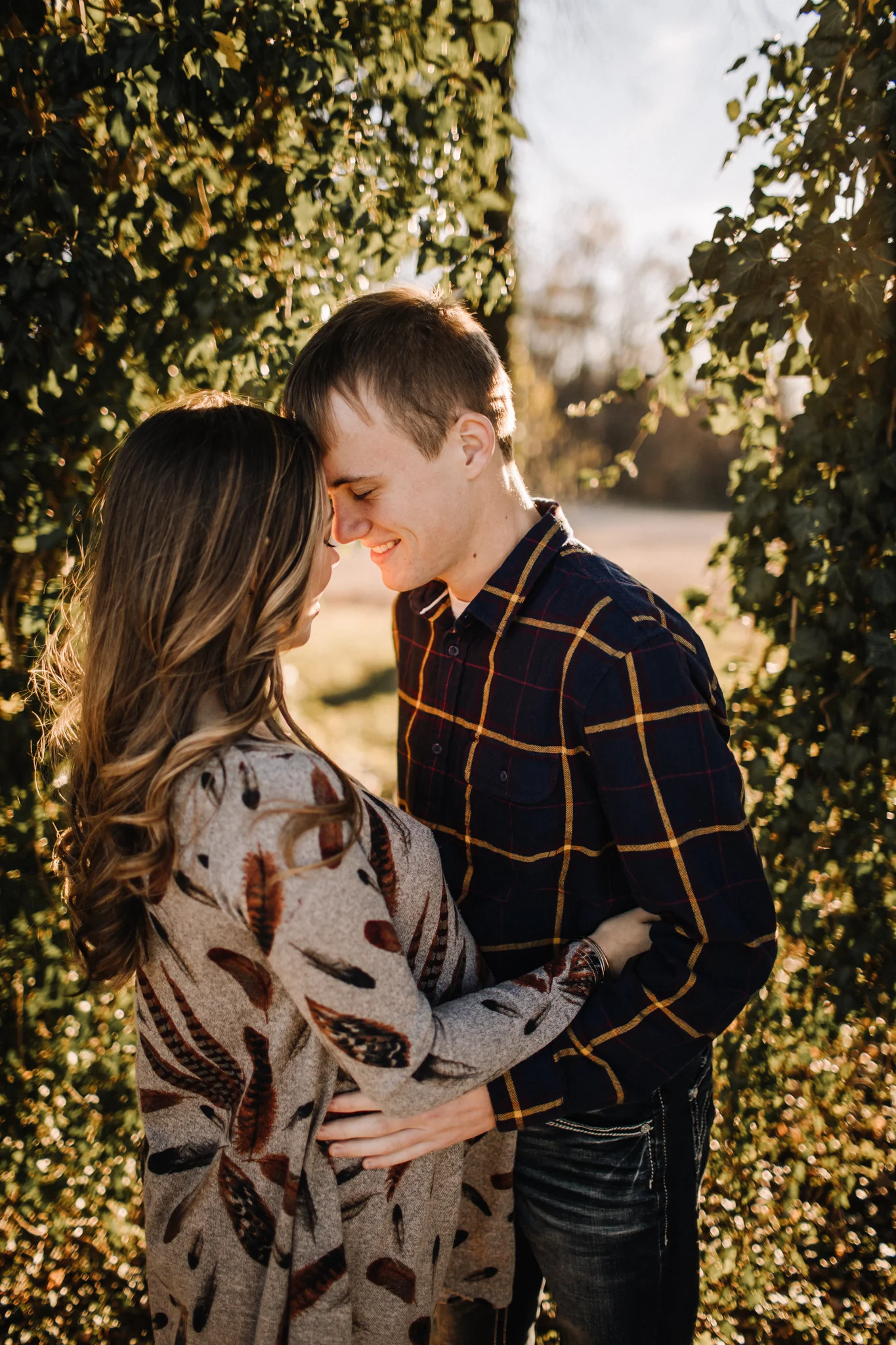 billie-shaye-style-photography-www.billieshayestyle.com-fall-farm-maternity-session-nashville-tennessee-9314.jpg