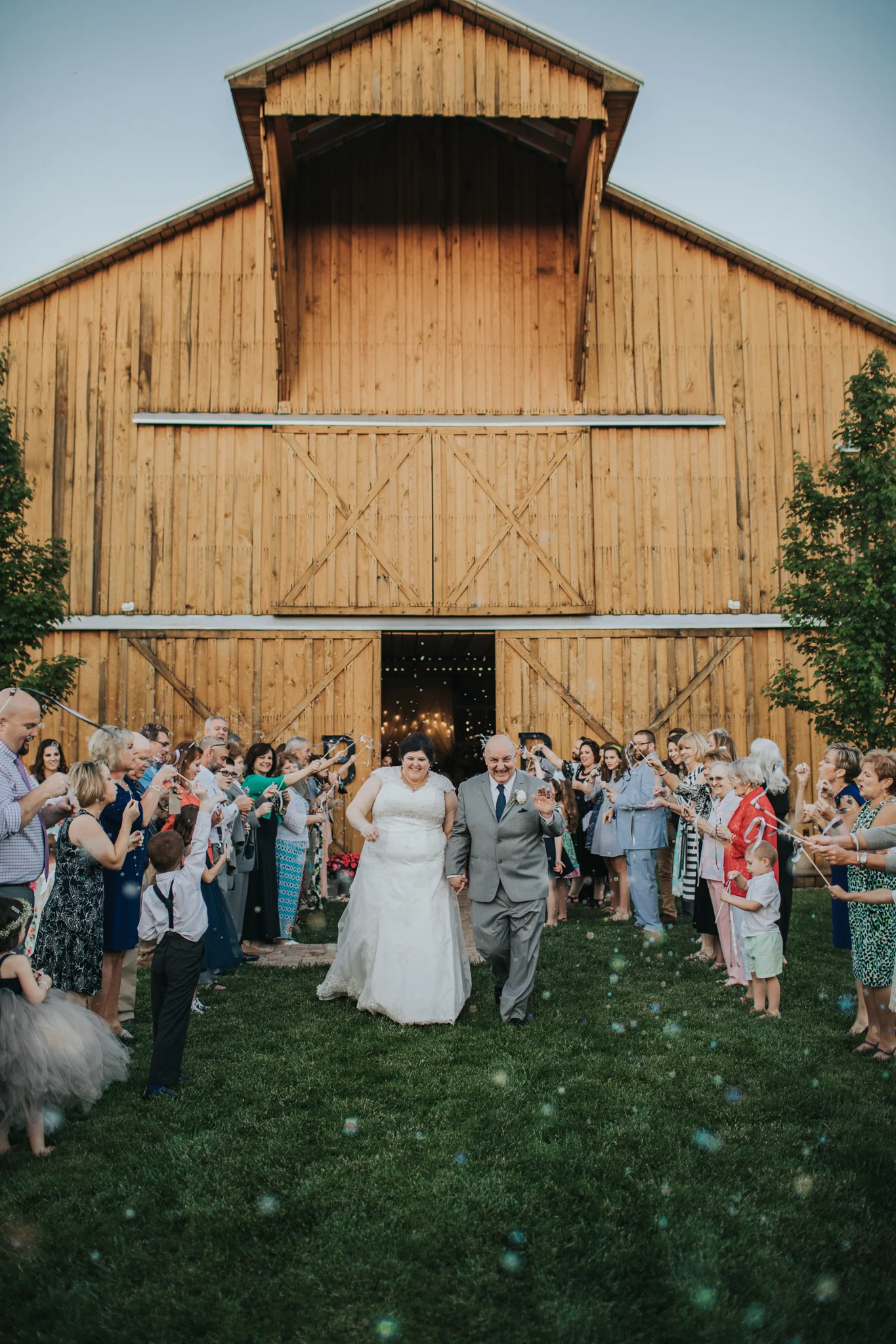 BILLIE-SHAYE STYLE PHOTOGRAPHY - WWW.BILLIESHAYESTYLE.COM -SPRING CLASSY VINTAGE SHABBY CHIC WEDDING - BUBBLE EXIT - NASHVILLE TENNESSEE - 001.jpg