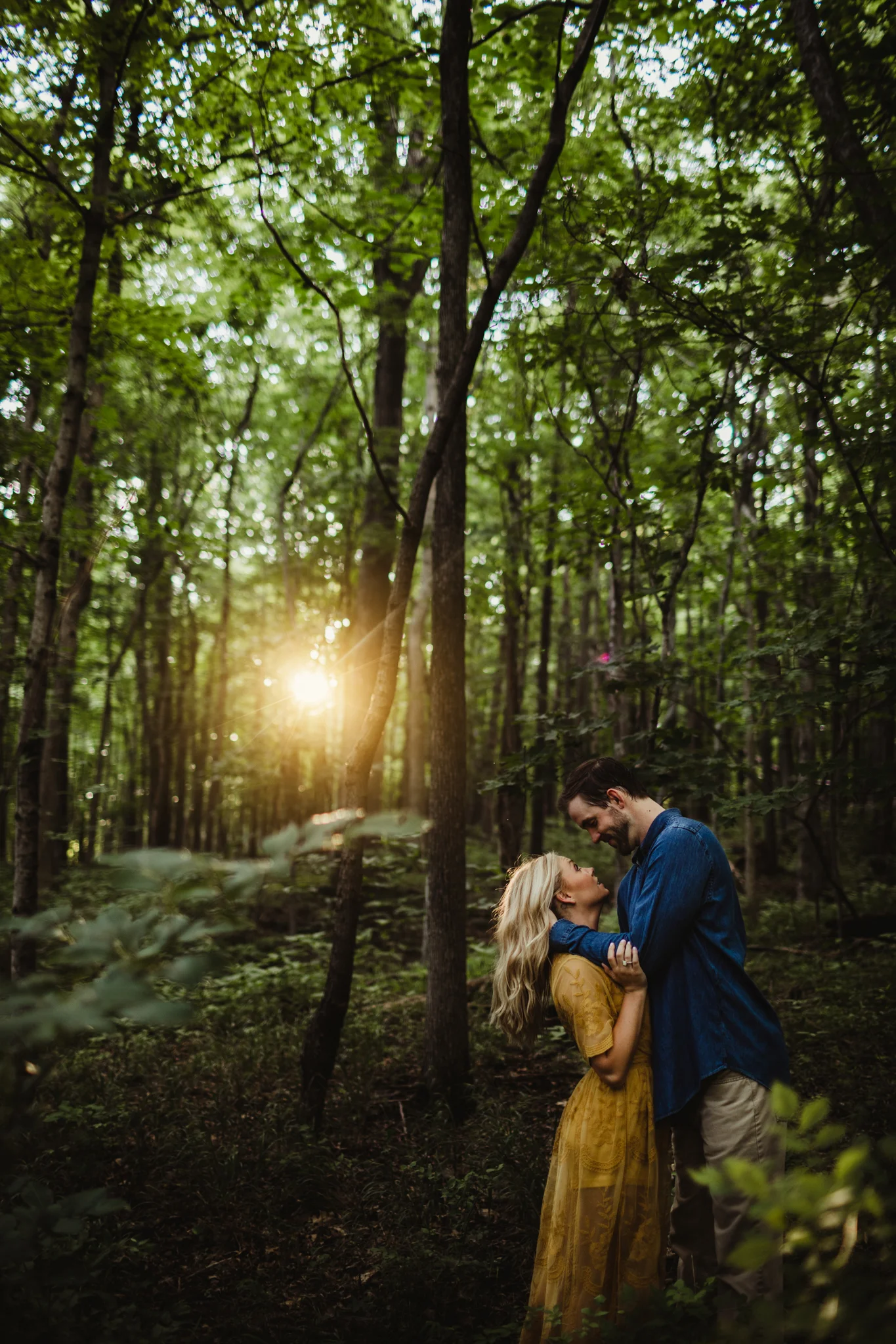 BILLIE-SHAYE STYLE PHOTOGRAPHY - WWW.BILLIESHAYESTYLE.COM - SUMMER CLASSY FAIRY TALE ENGAGEMENT SESSION - NASHVILLE TENNESSEE - 4686.jpg