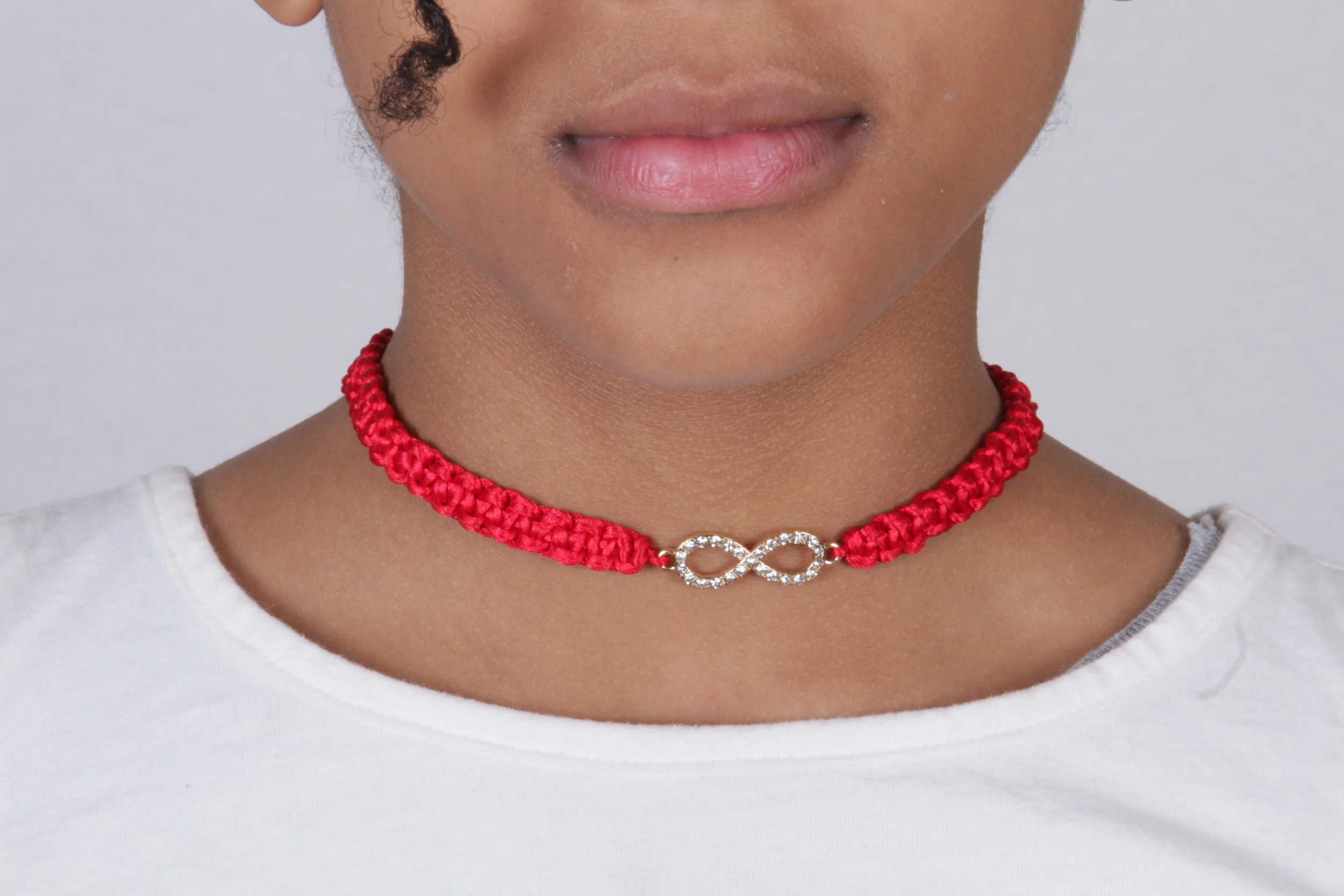 BeautyChocker$7.JPG