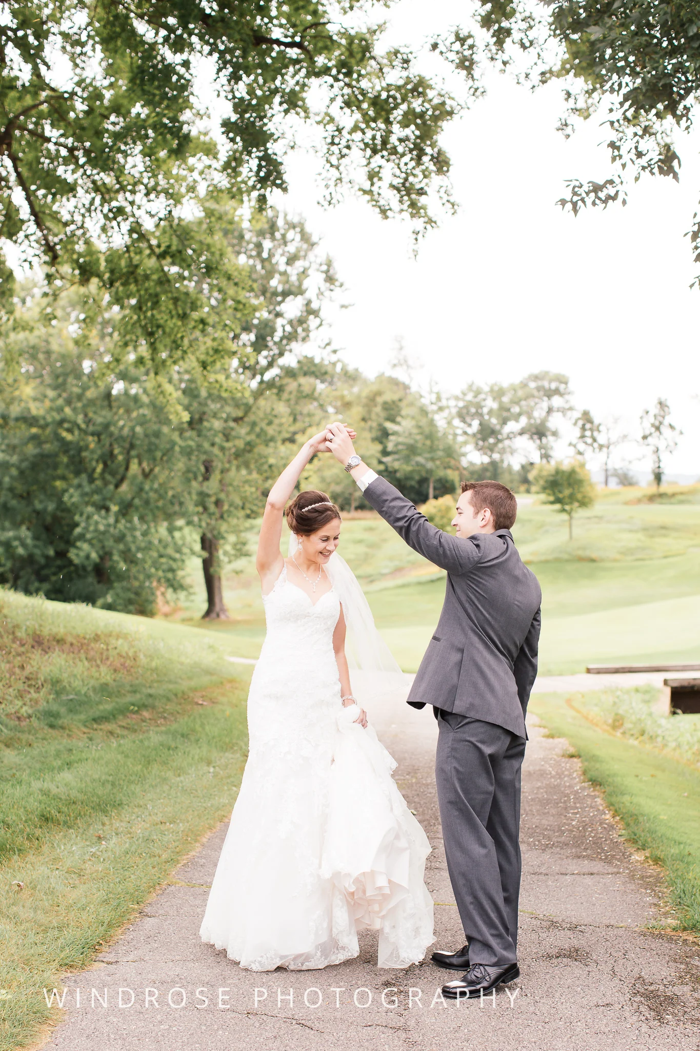 La-Crosse-Country-Club-Wedding-Minnesota-Wedding-Photographer-11.jpg