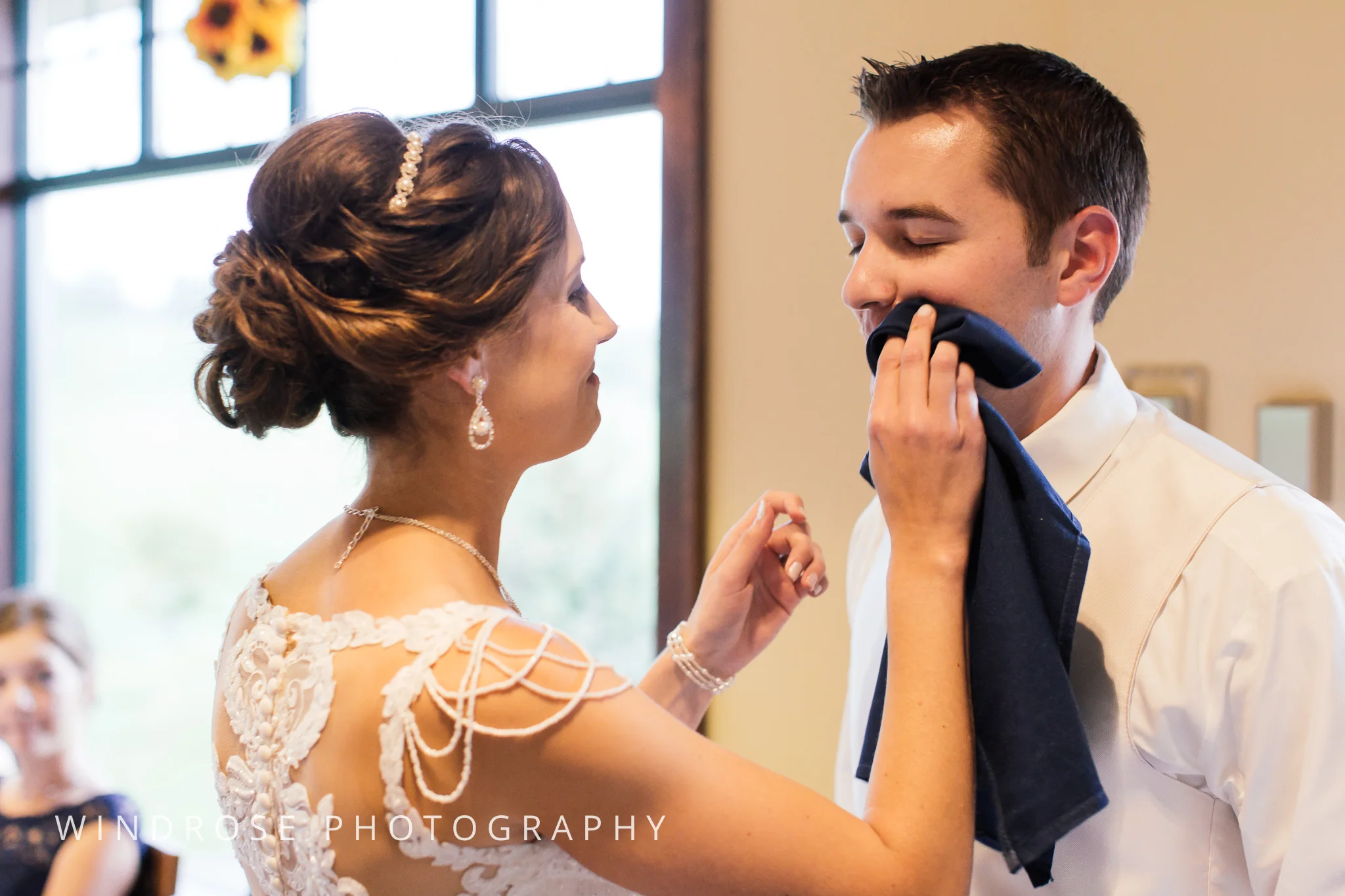 La-Crosse-Country-Club-Wedding-Minnesota-Wedding-Photographer-43.jpg