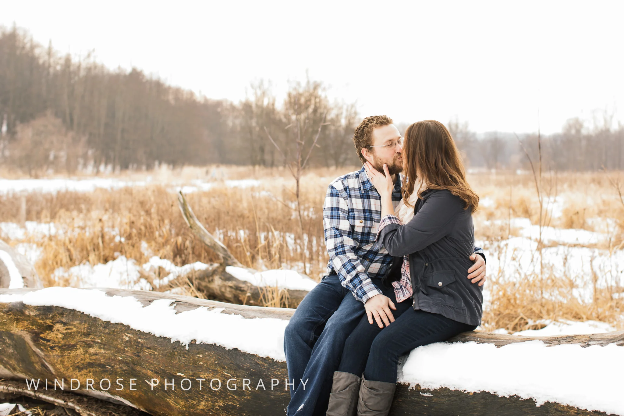 Quarry-Hill-Winter-Engagement-Photo-Session-13.jpg