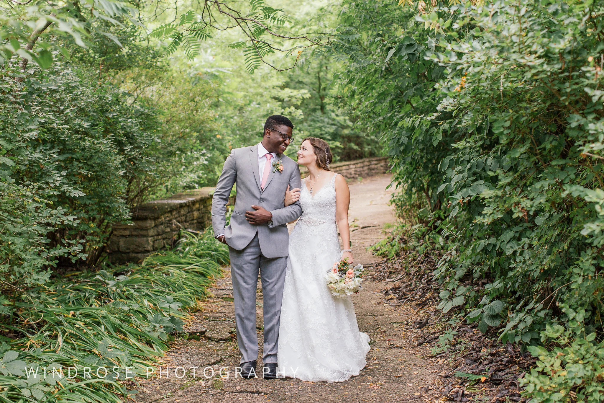 Wedding-August-Rochester-MN-44.jpg