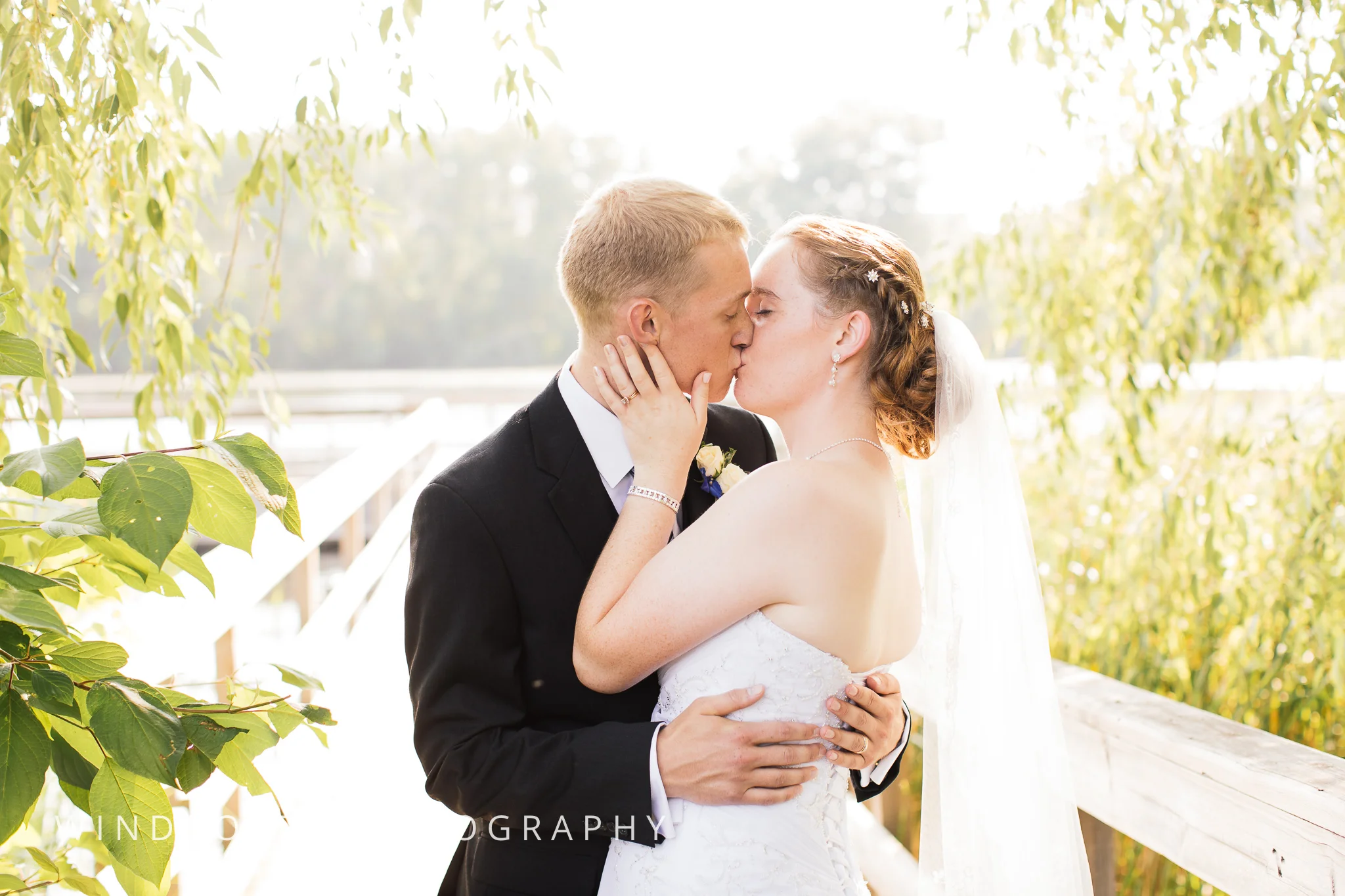 Wedding-Dakota-Lodge-St-Paul-MN-18.jpg