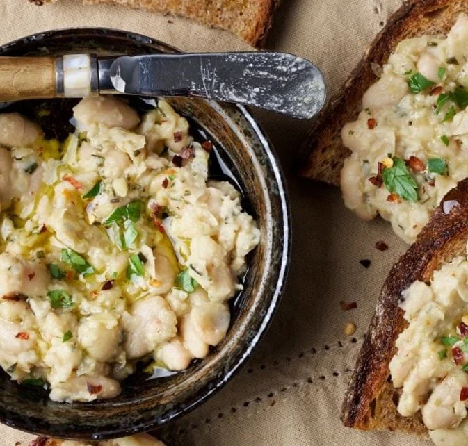 Garlic-Rosemary White Bean Toasts