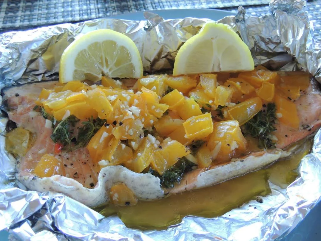 Rainbow Trout Baked in Foil With Tomatoes, Garlic and Thyme