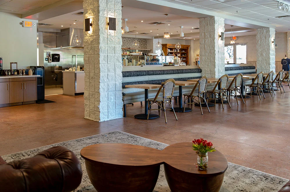 CIVANA-Carefree-CAFE-meto-Interior.jpg