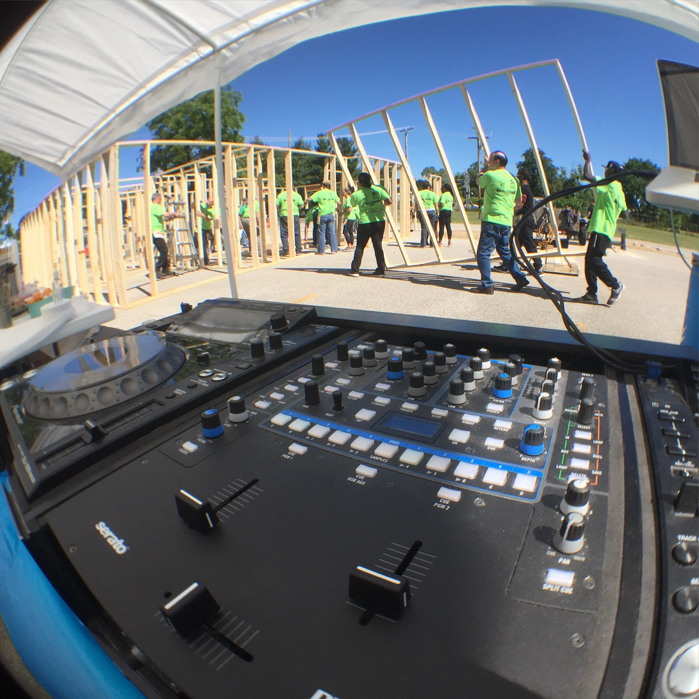 CORPORATE EVENT | BRISTOL, INDIANA | DJ