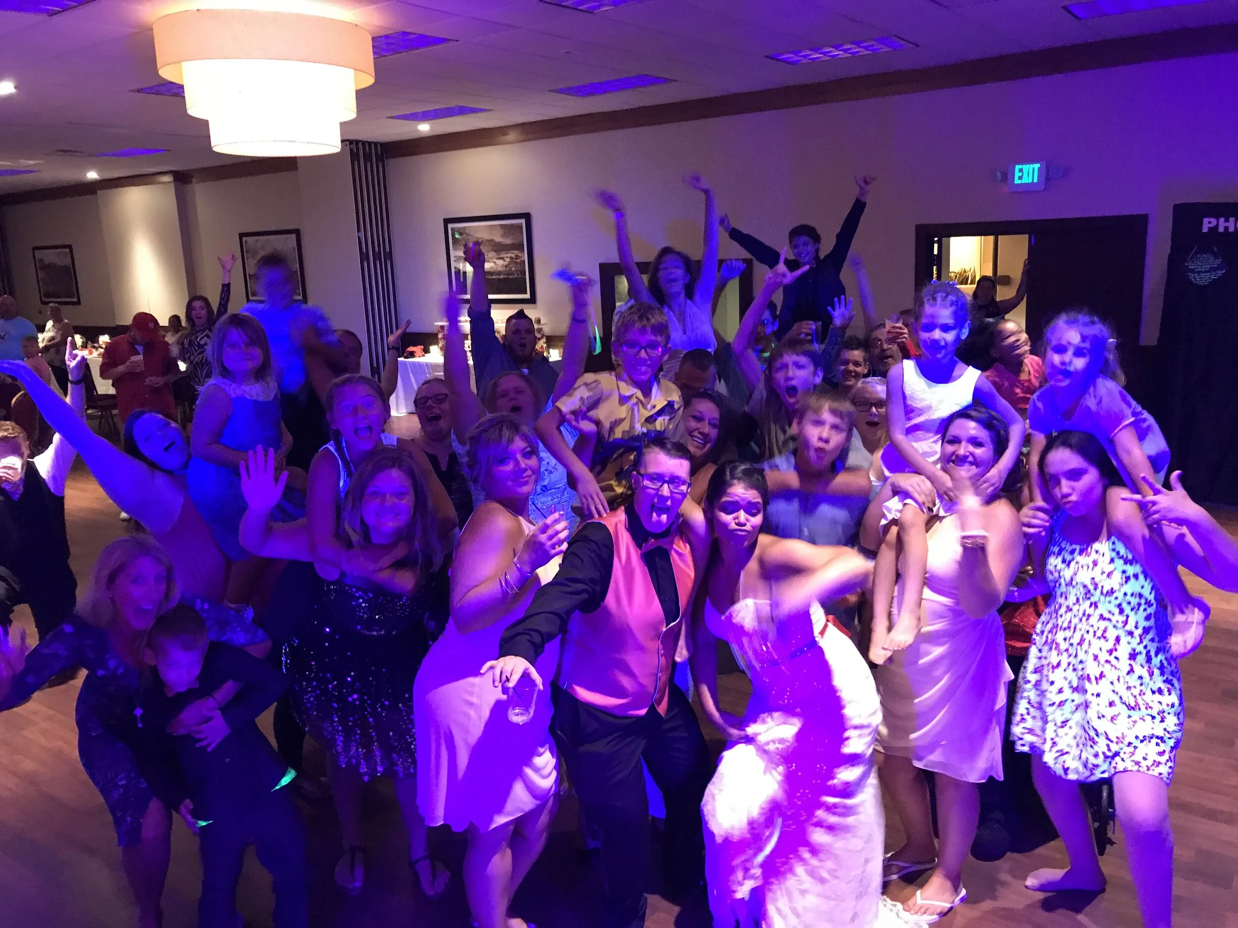 LISA AND JOEY’S AWESOME WEDDING RECEPTION IN LAPORTE, IN | DJ