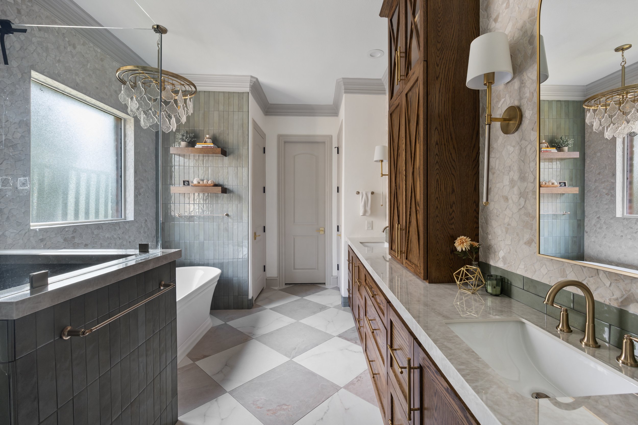 "M" Bathroom