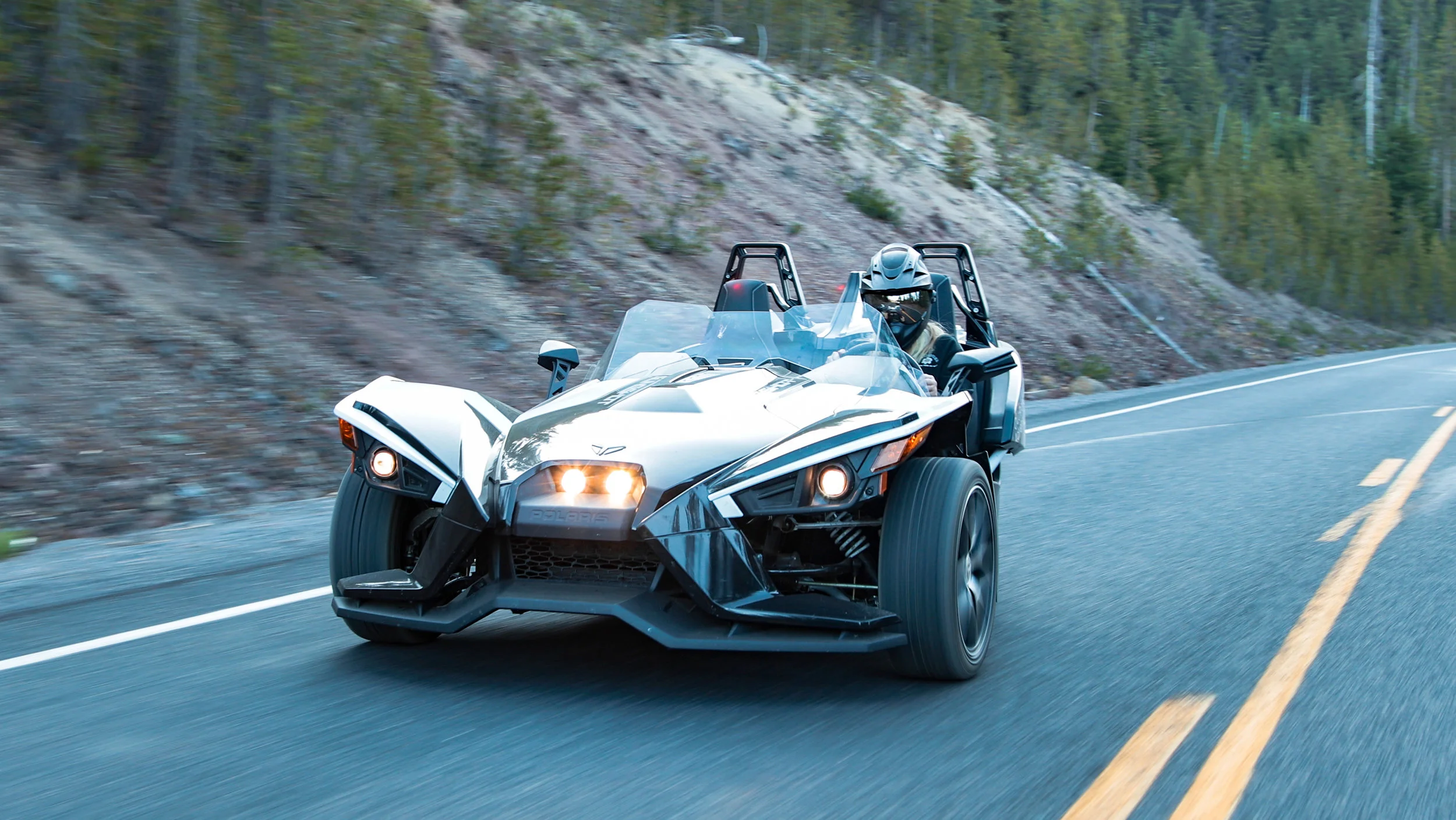 Polaris Slingshot Ad